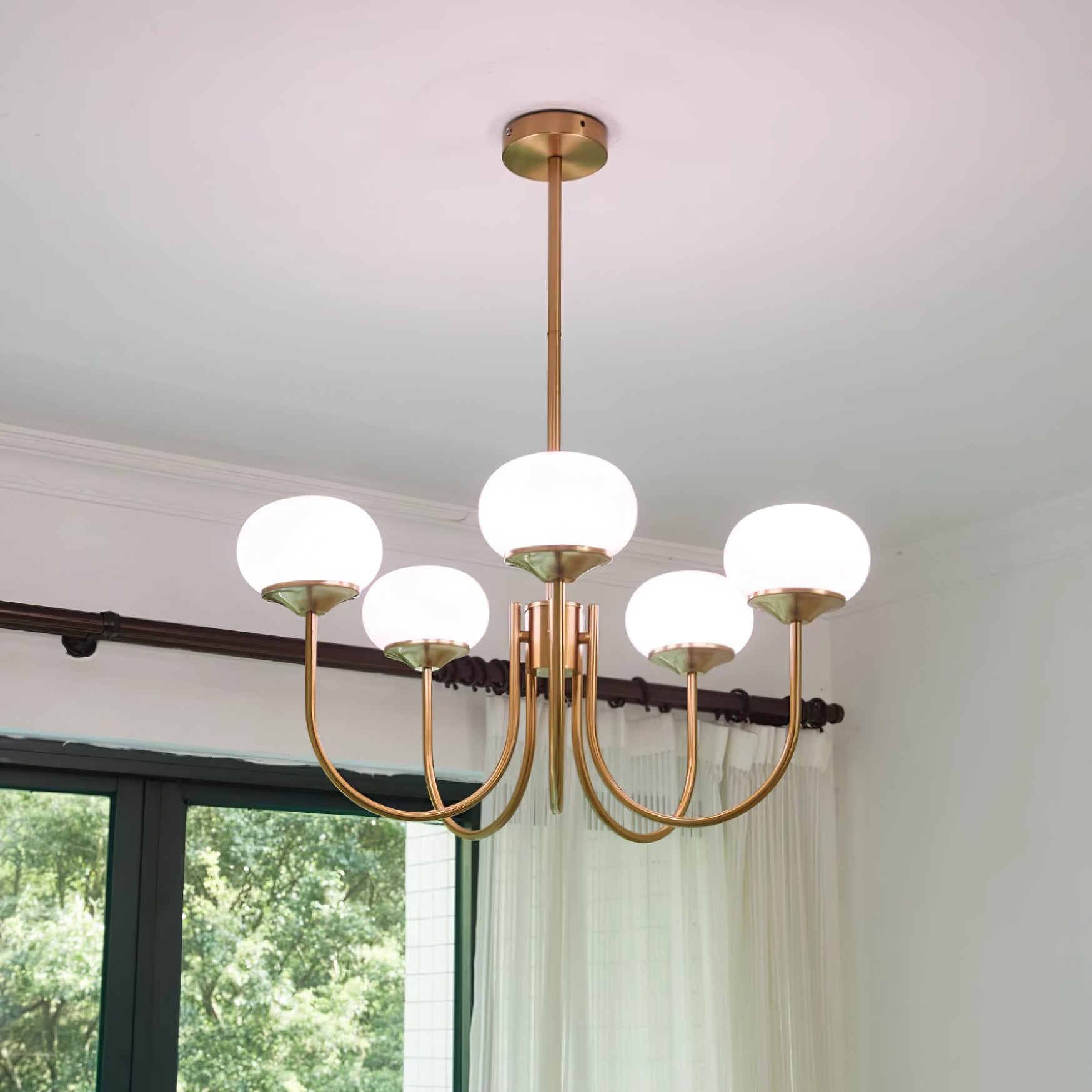 Marshmallow Chandelier - Blowlighting