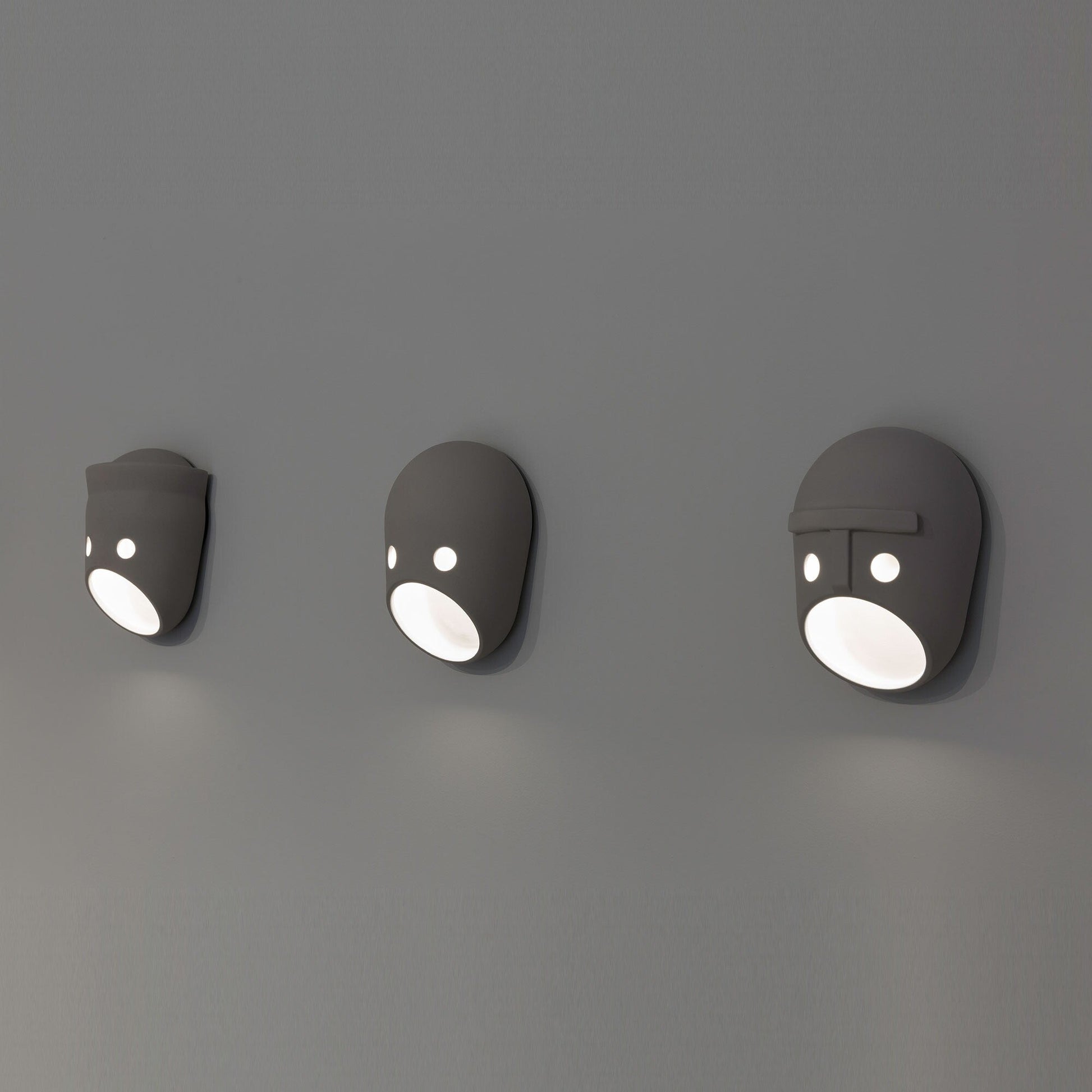 Mask Wall Light - Blowlighting