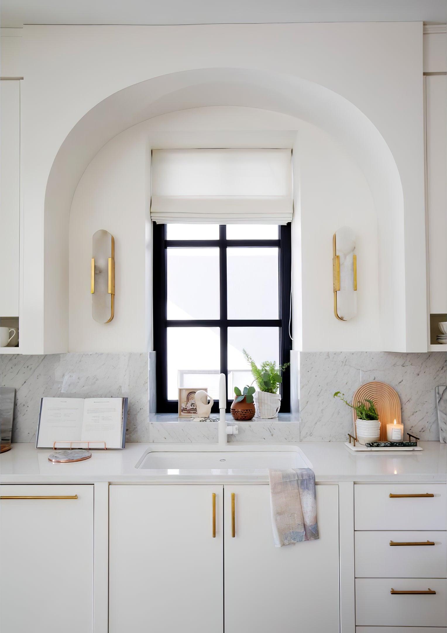 Olraeia Alabaster Dual Wall Lamp - Blowlighting