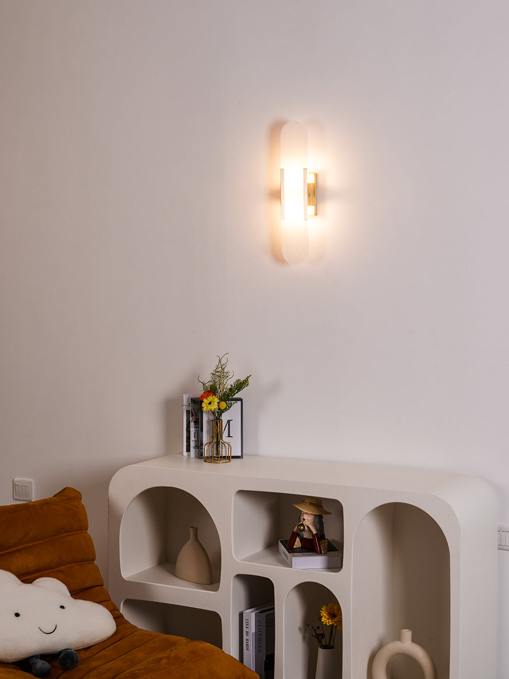 Olraeia Alabaster Dual Wall Lamp - Blowlighting