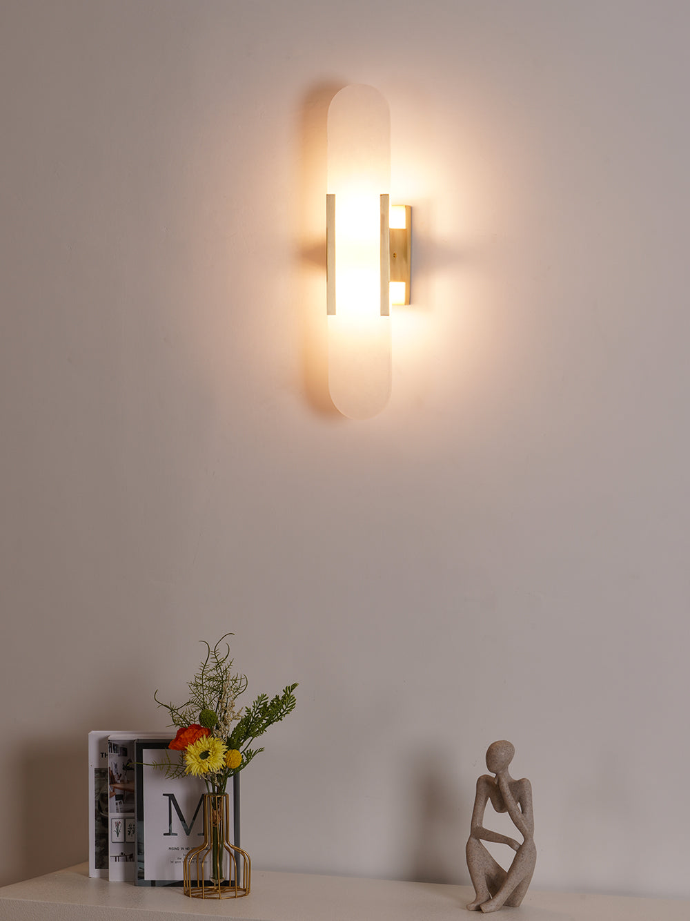 Olraeia Alabaster Dual Wall Lamp - Blowlighting
