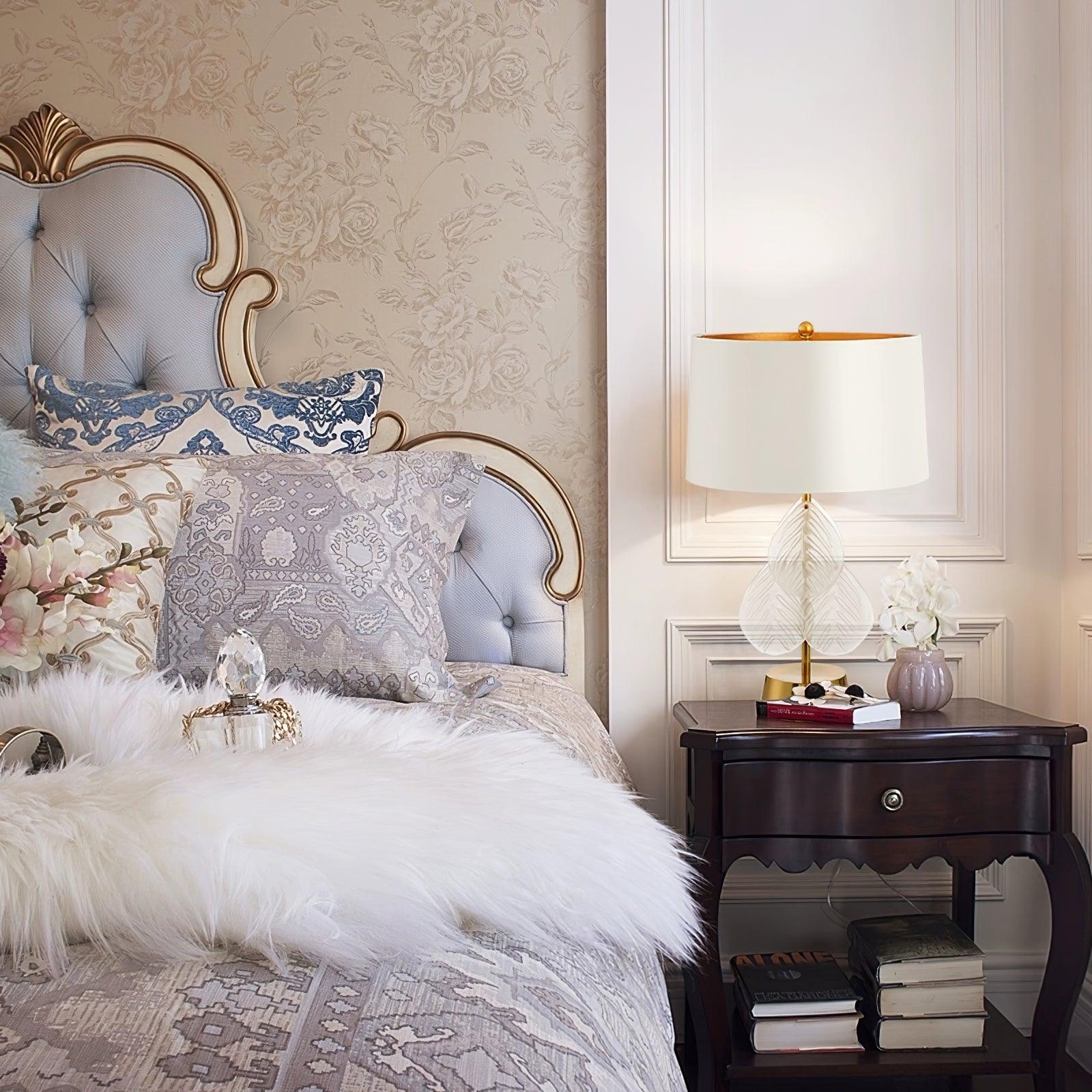 Elara Elegant Glass Table Lamp - Blowlighting