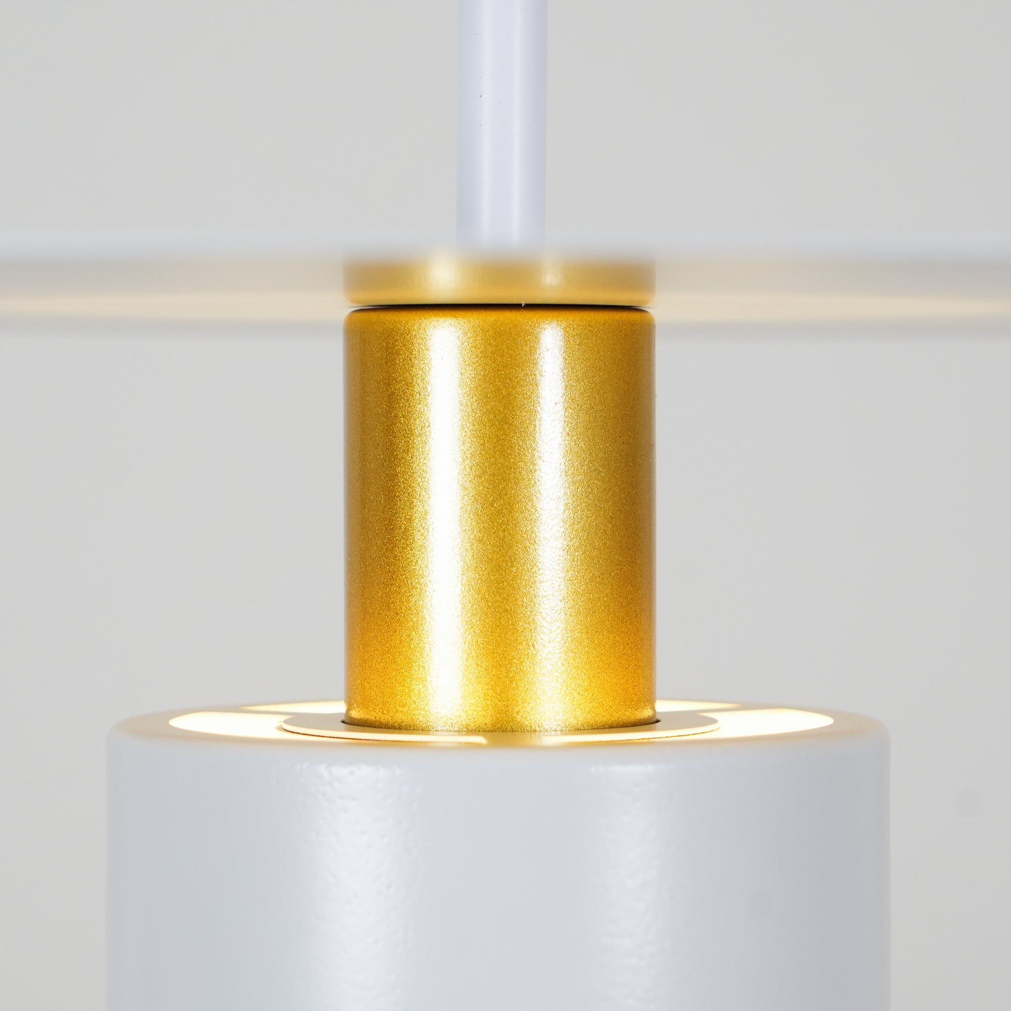 Mercer Halo Pendant Lamp - Blowlighting