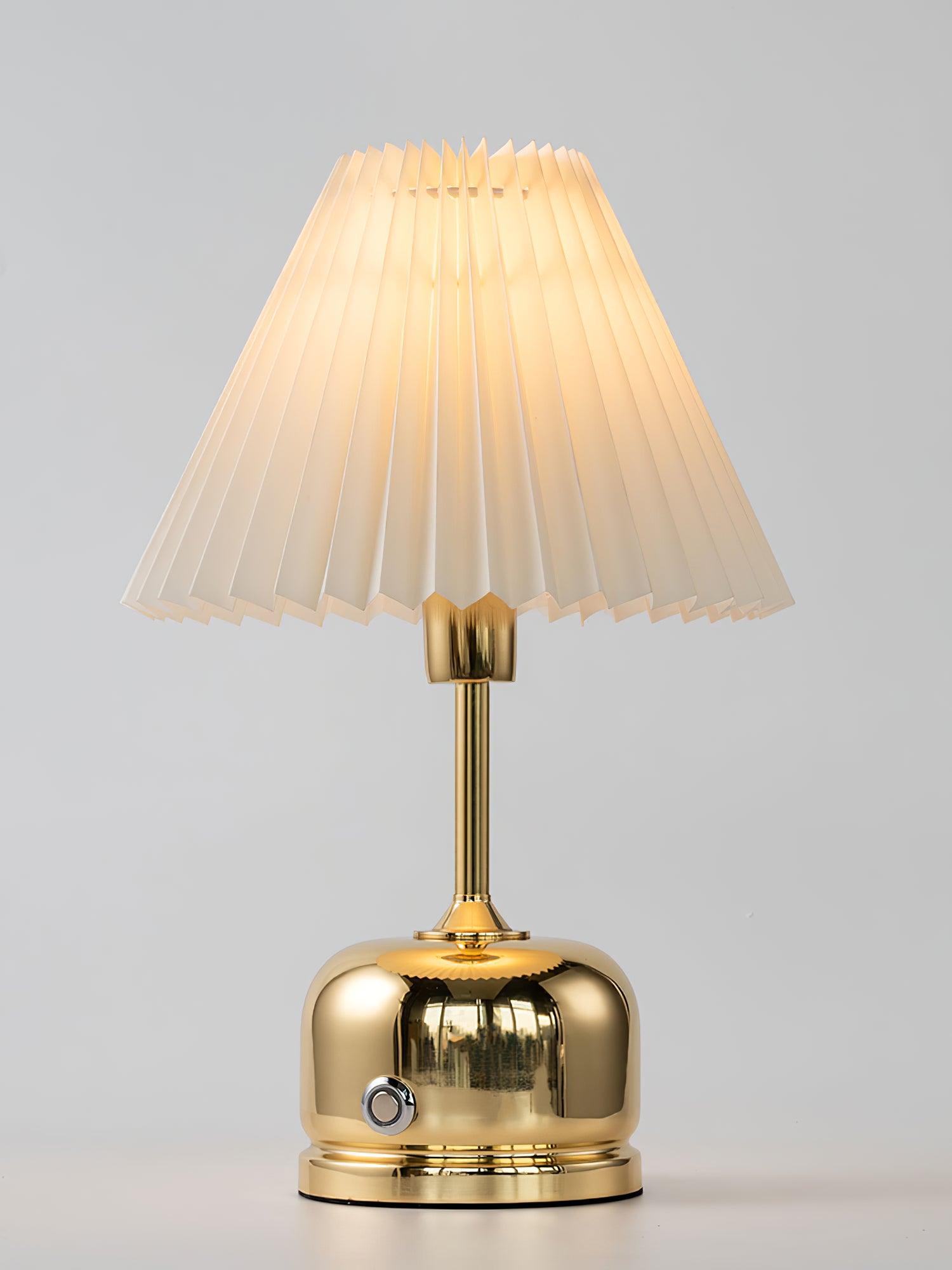 Antique Table Lamp - Blowlighting
