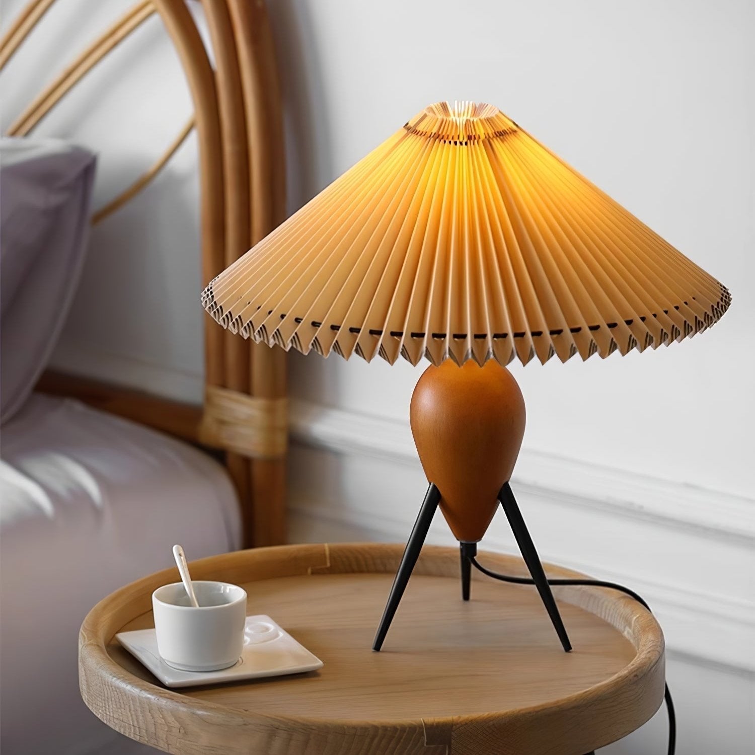 Mian Table Lamp - Blowlighting