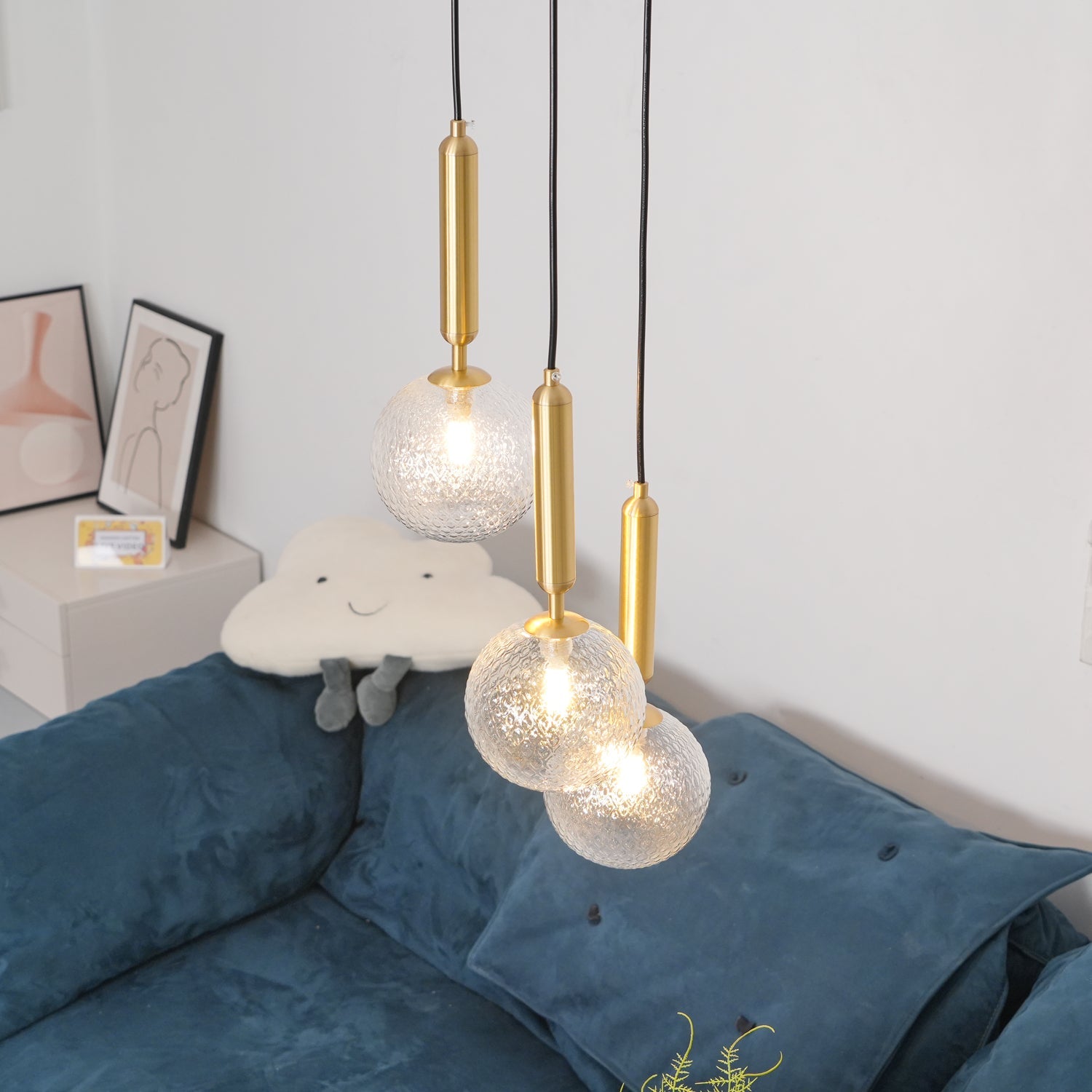 Miira Brass Pendant Light - Blowlighting