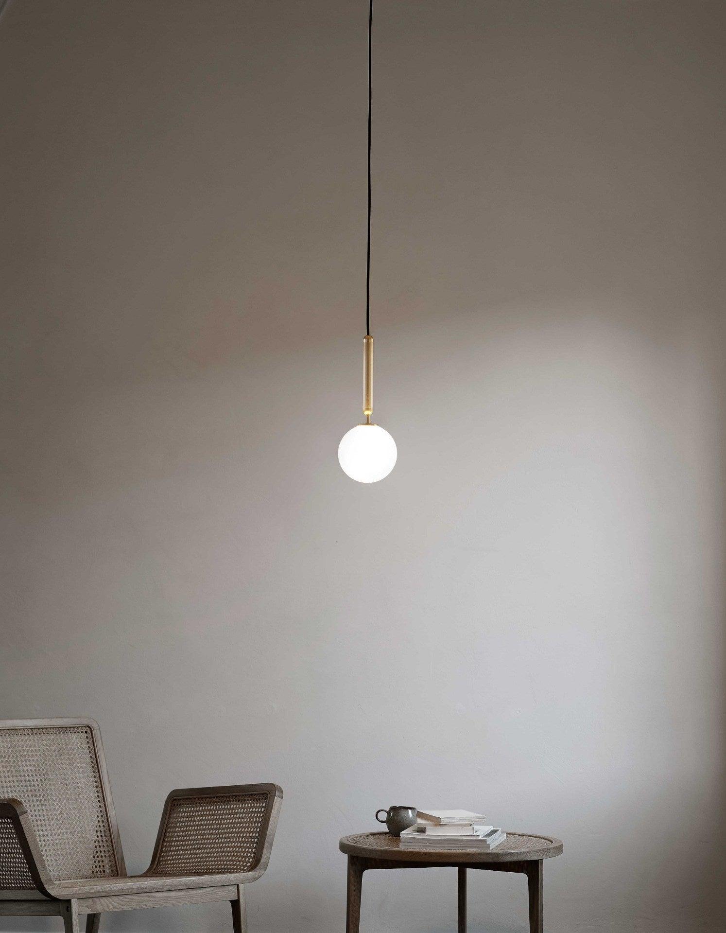 Miira Brass Pendant Light - Blowlighting