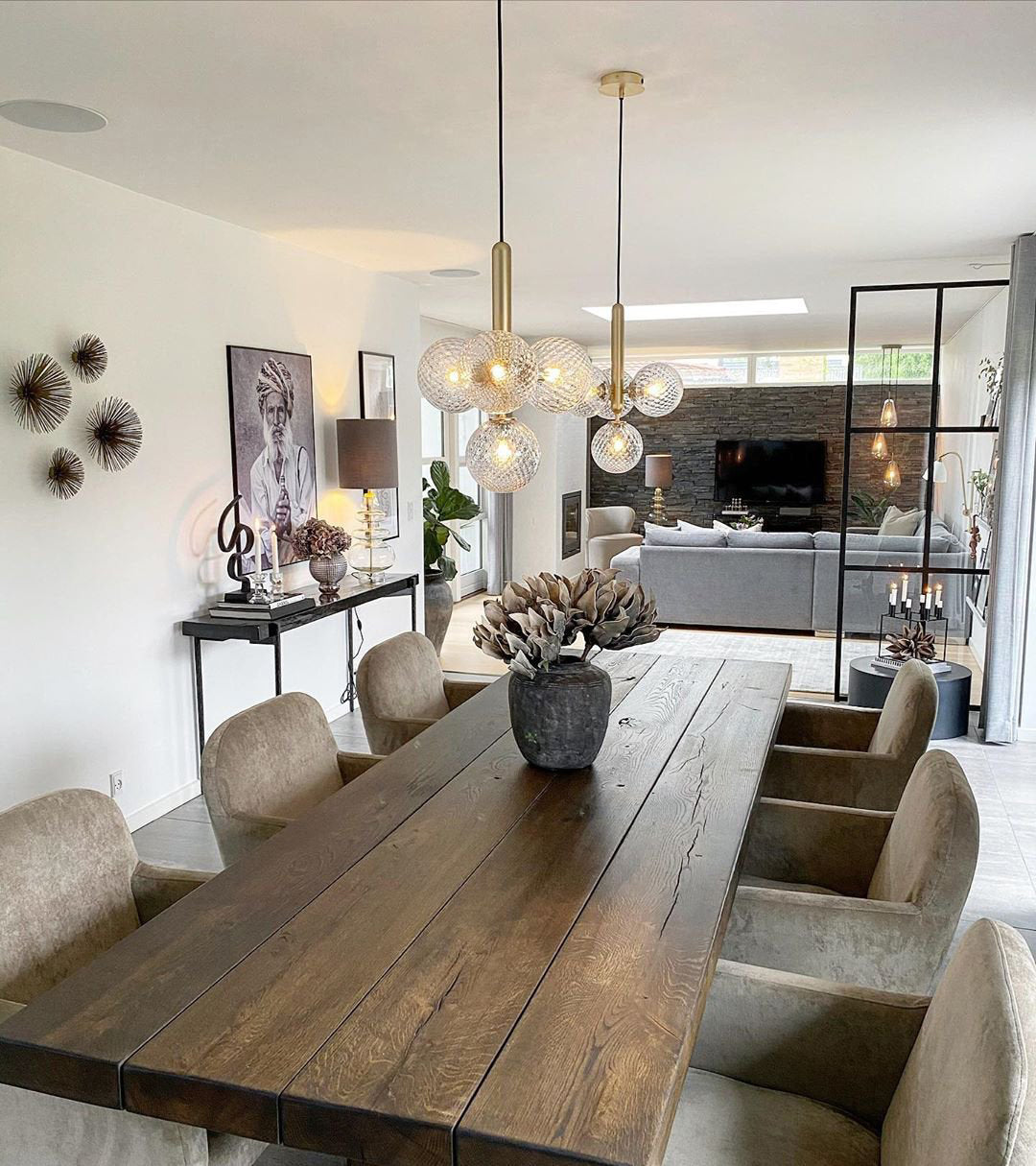 Miira Brass Pendant Light - Blowlighting