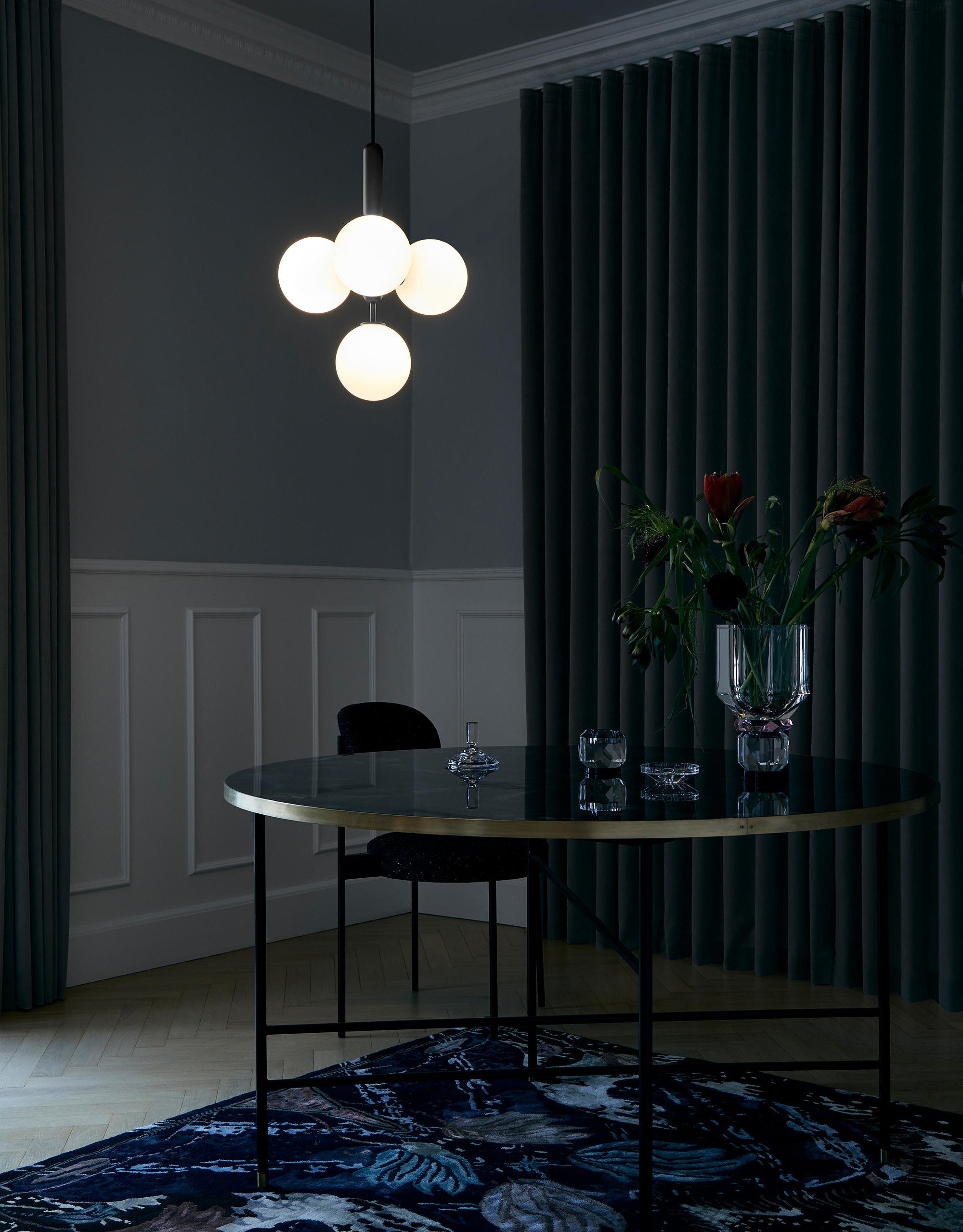 Miira Brass Pendant Light - Blowlighting