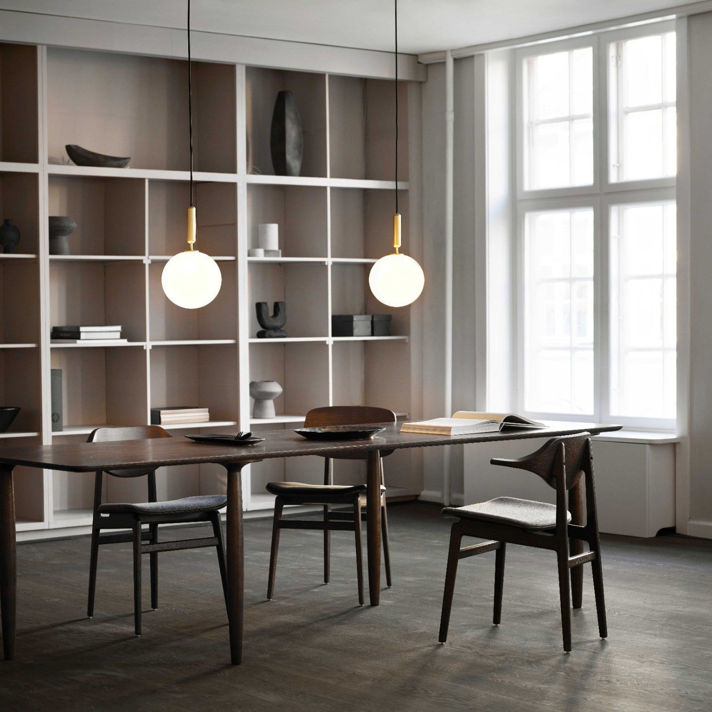 Miira Brass Pendant Light - Blowlighting