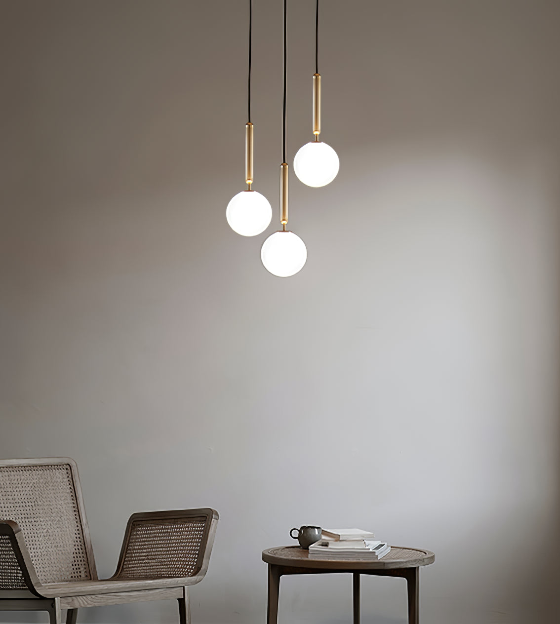 Miira Brass Pendant Light - Blowlighting