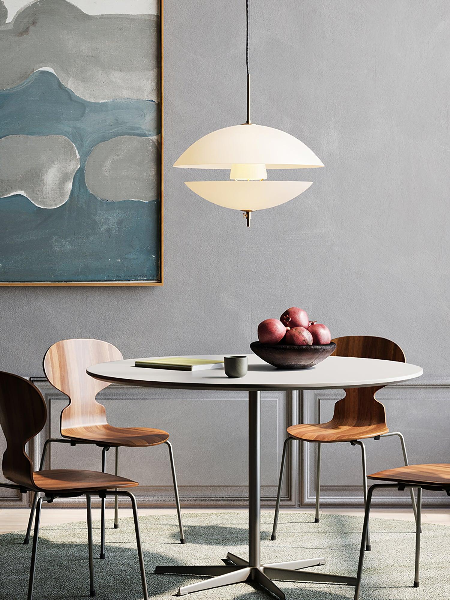 Miller Shell Pendant Light - Blowlighting