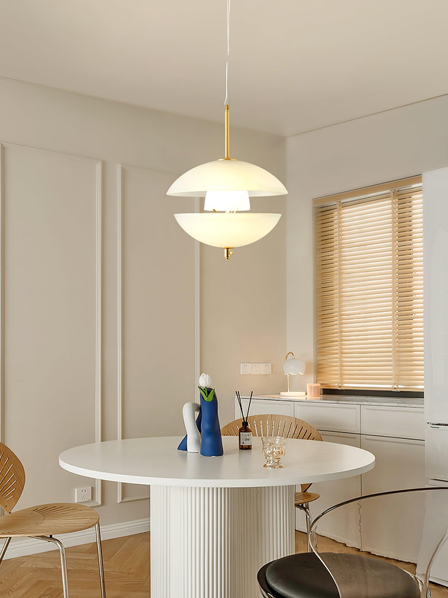 Miller Shell Pendant Light - Blowlighting