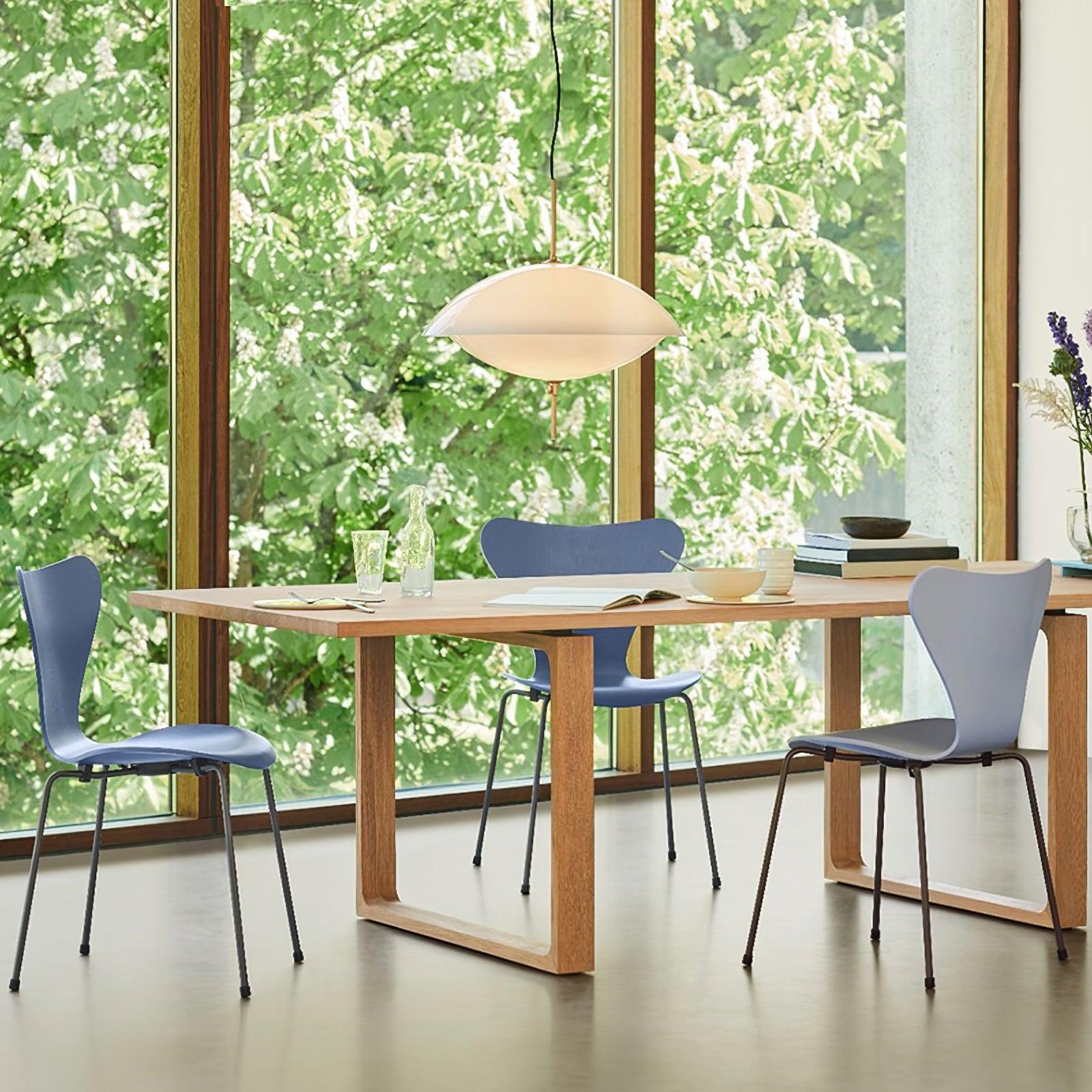 Miller Shell Pendant Light - Blowlighting