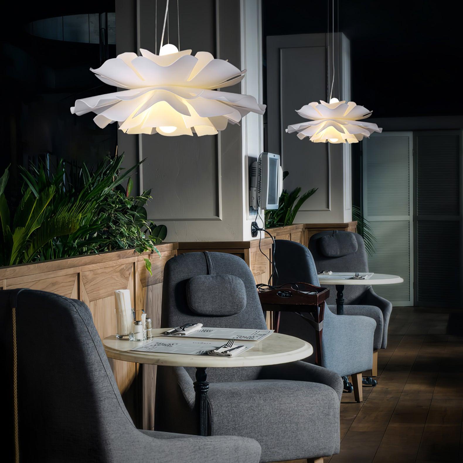 Lotus Flower Pendant Lamp - Blowlighting