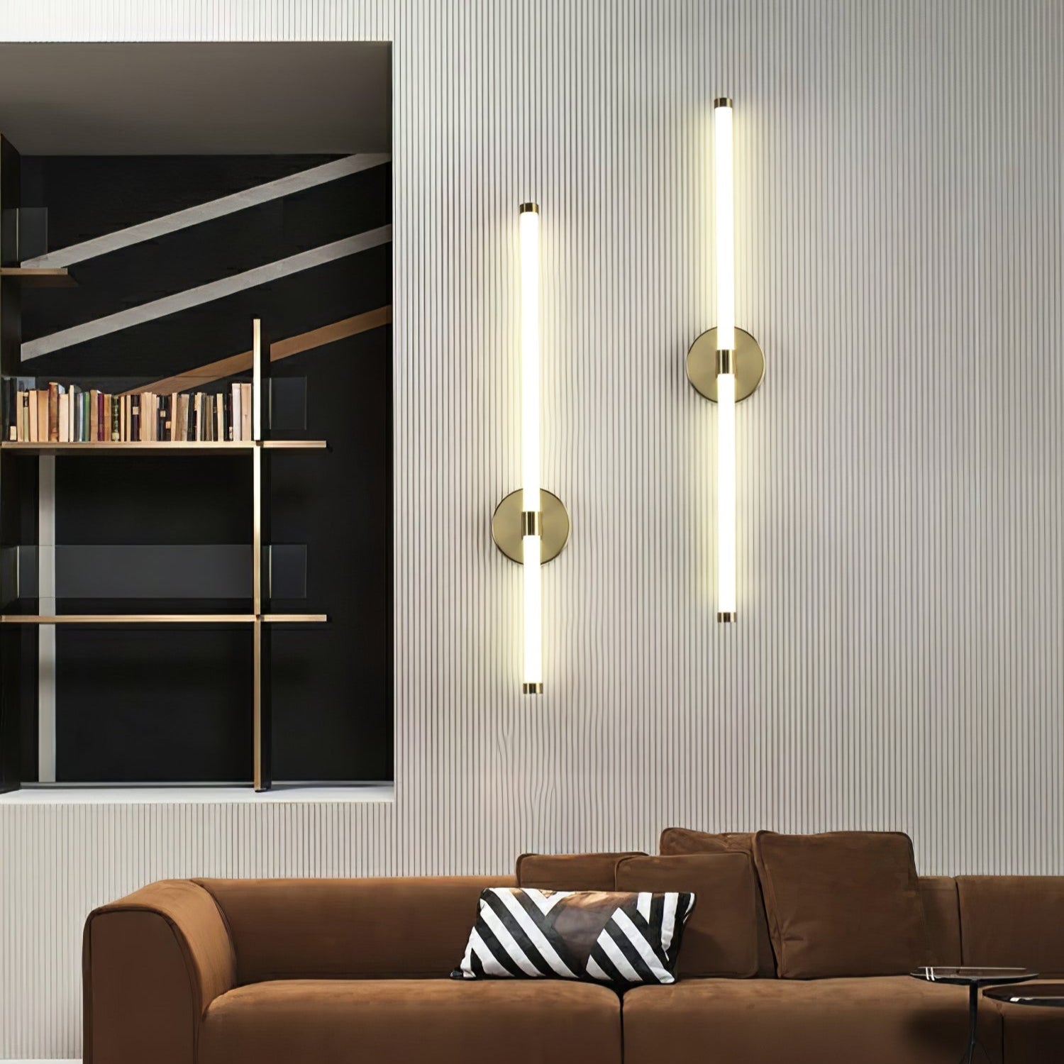 Minimalist Vertical Wall Sconce - Blowlighting