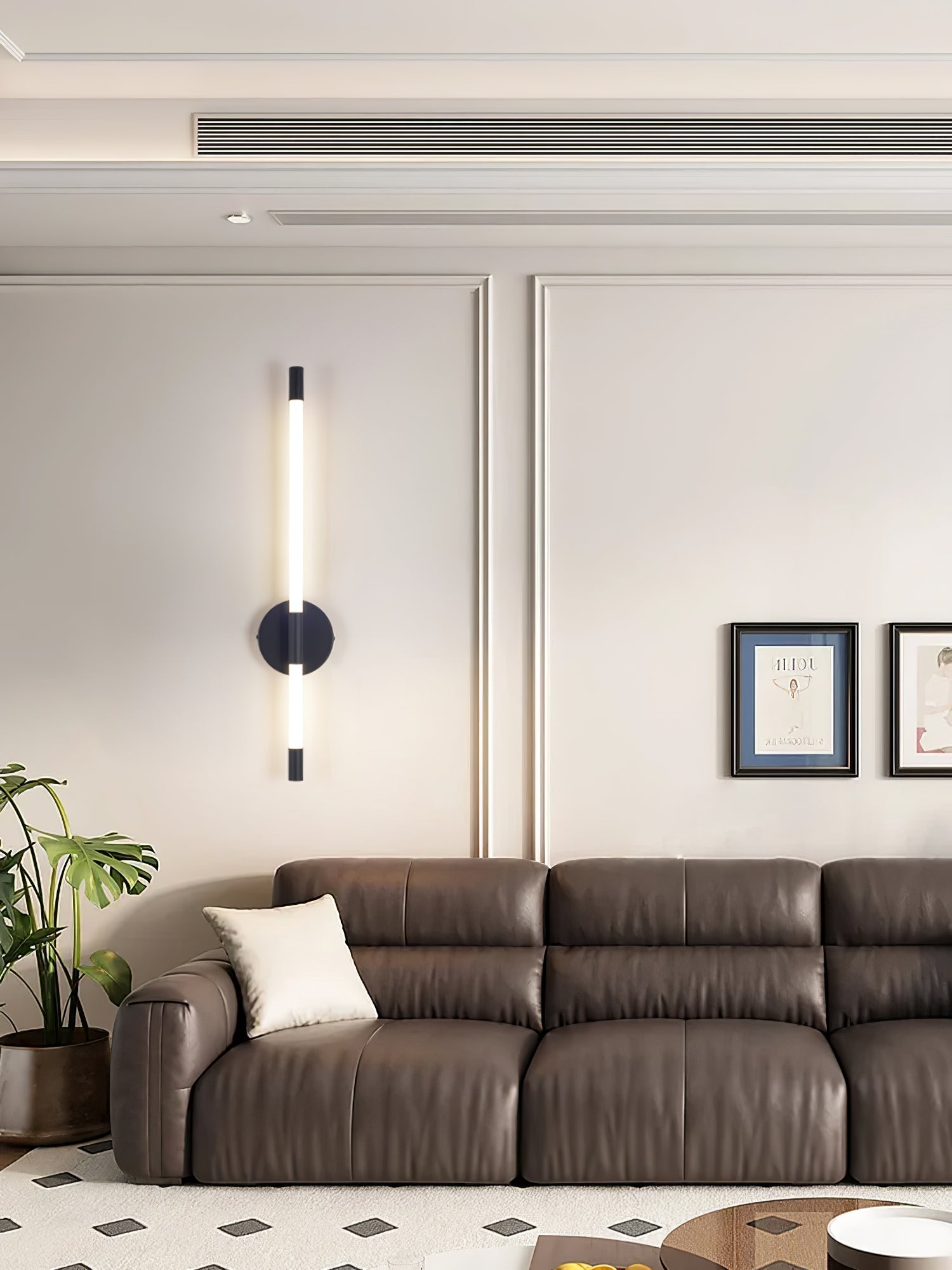 Minimalist Vertical Wall Sconce - Blowlighting