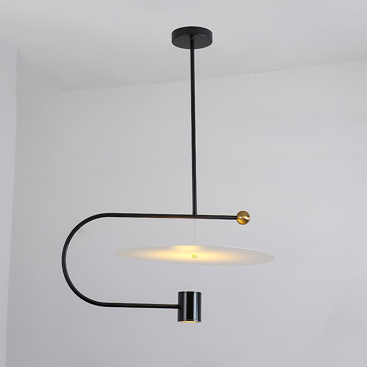 Arsorir Geometric Pendant Light - Blowlighting