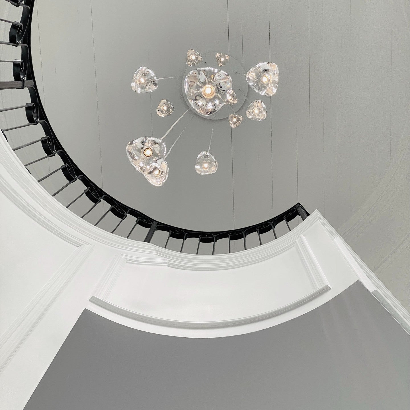 Cherry Crystal Pendant Lamp - Blowlighting