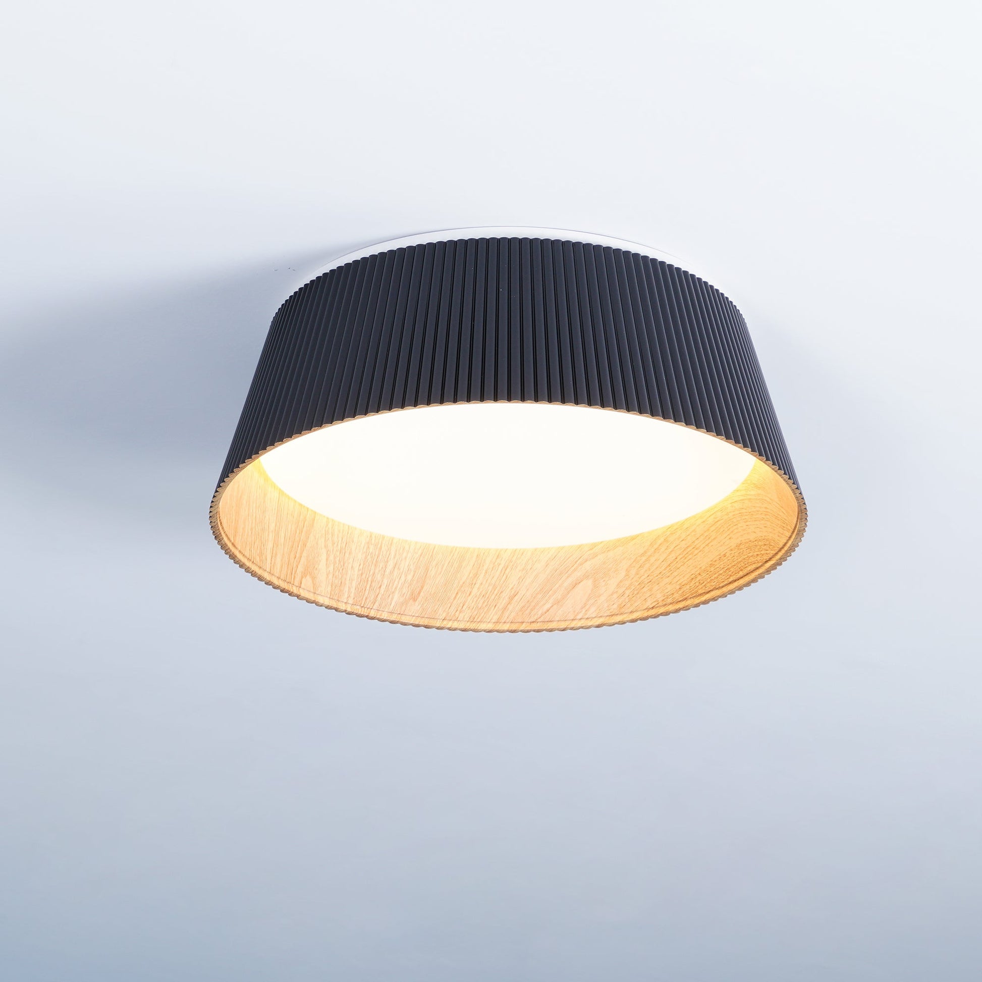 Modern Ribbed Ceiling Light - Blowlighting