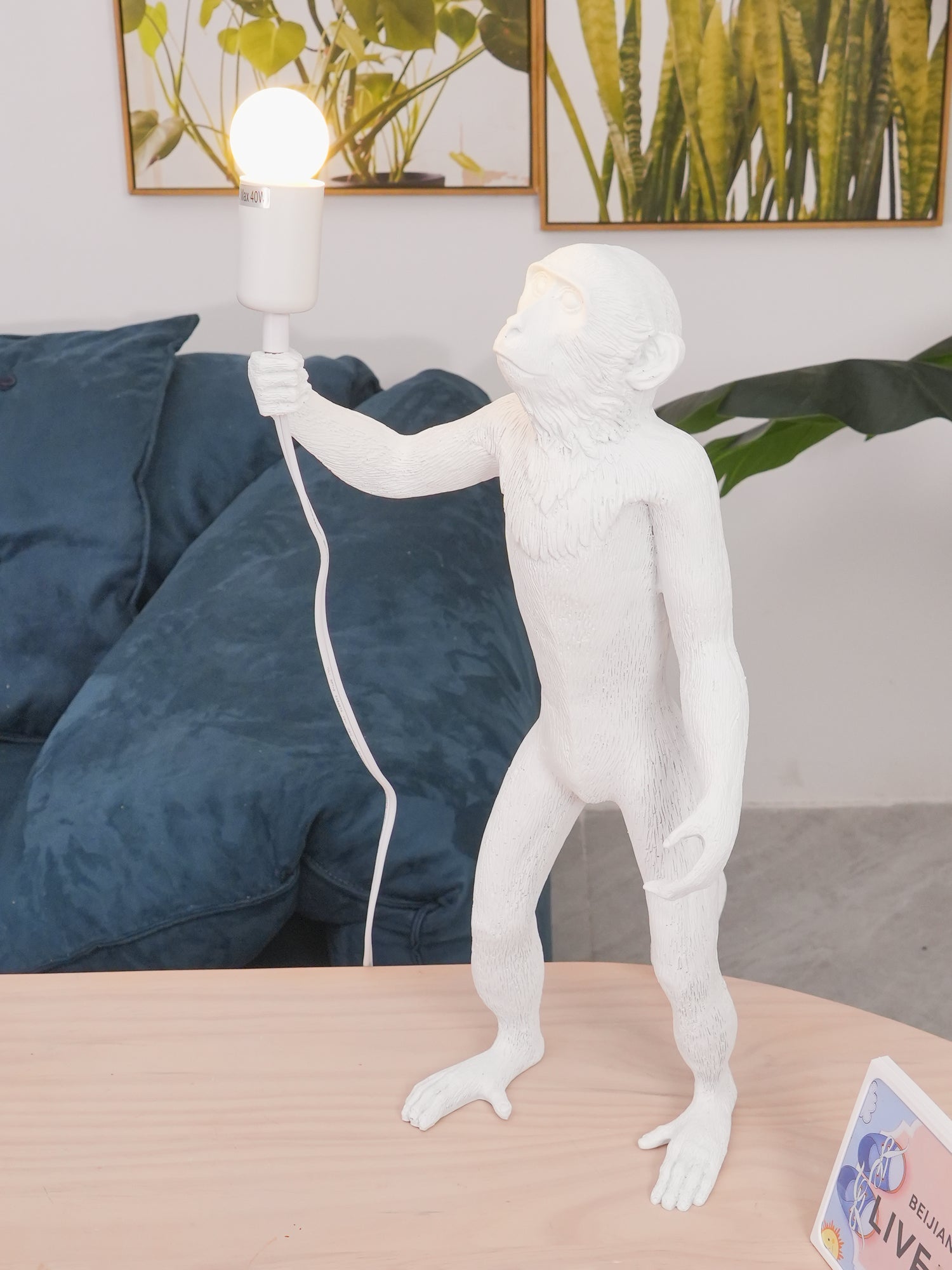Monkey Table Lamp - Blowlighting
