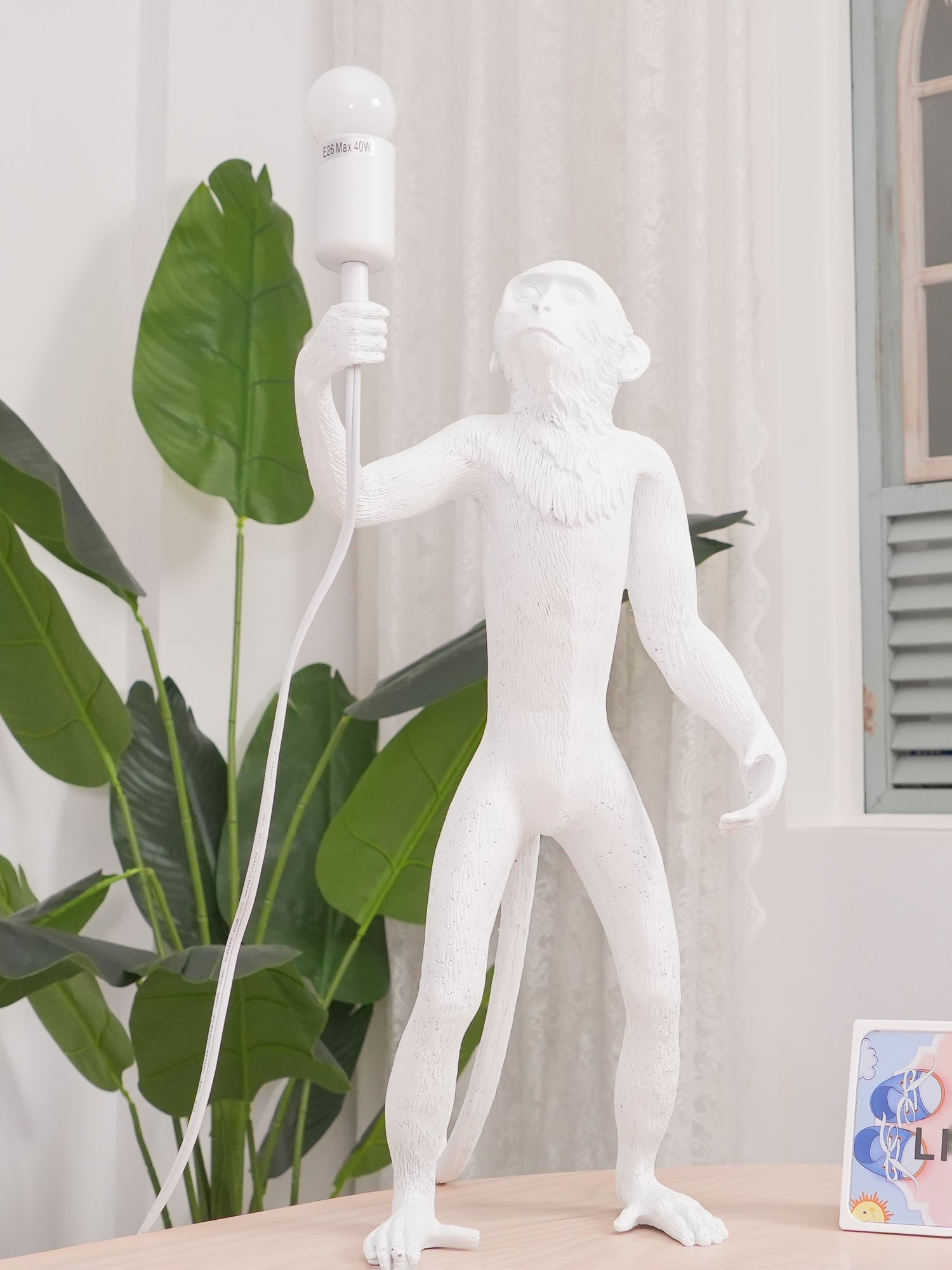 Monkey Table Lamp - Blowlighting