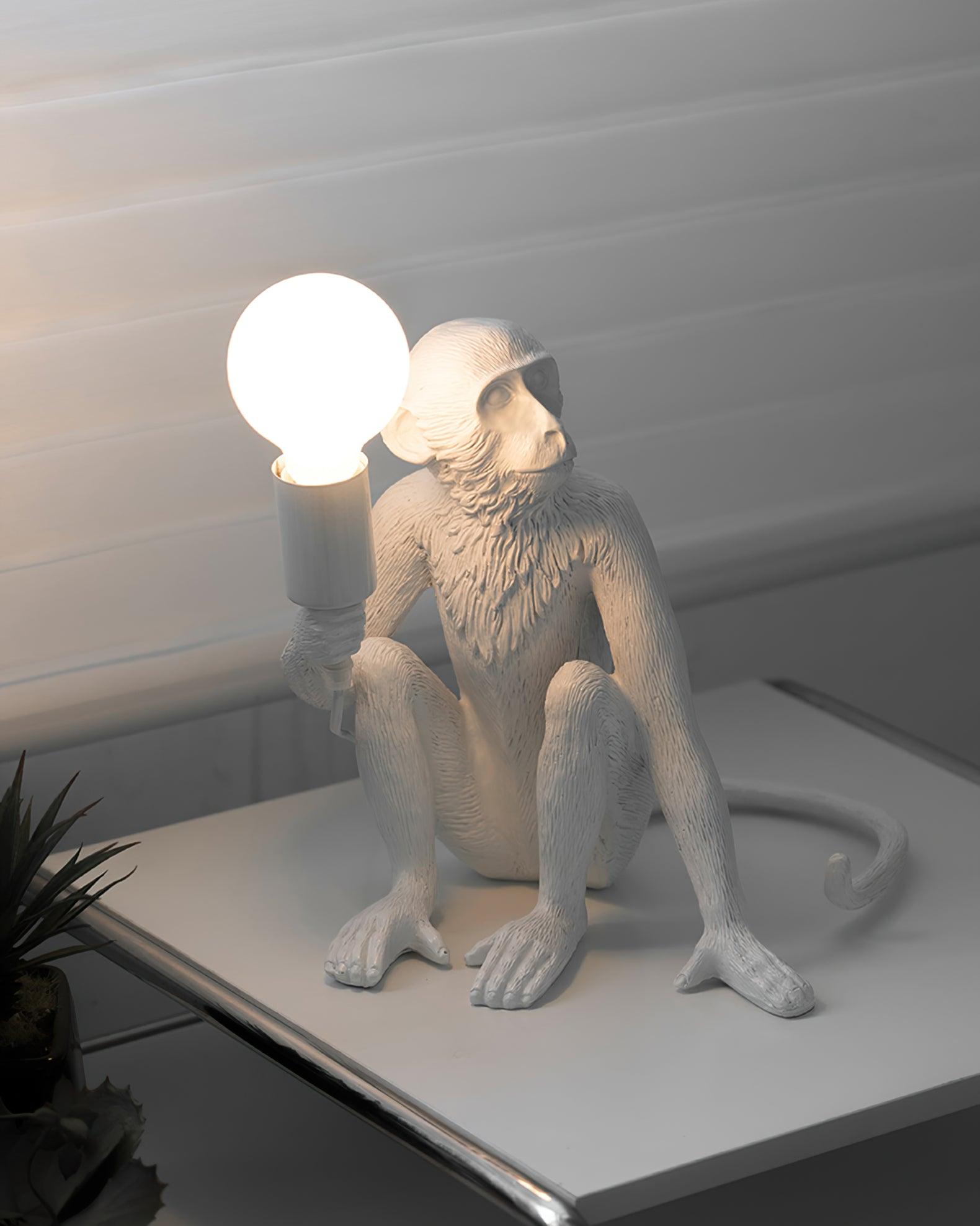 Monkey Table Lamp - Blowlighting
