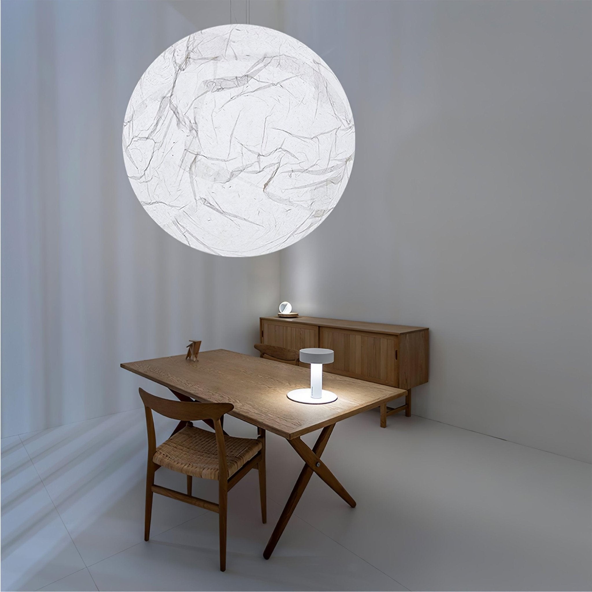 Globe Minimalist Silk Pendant Lamp - Blowlighting