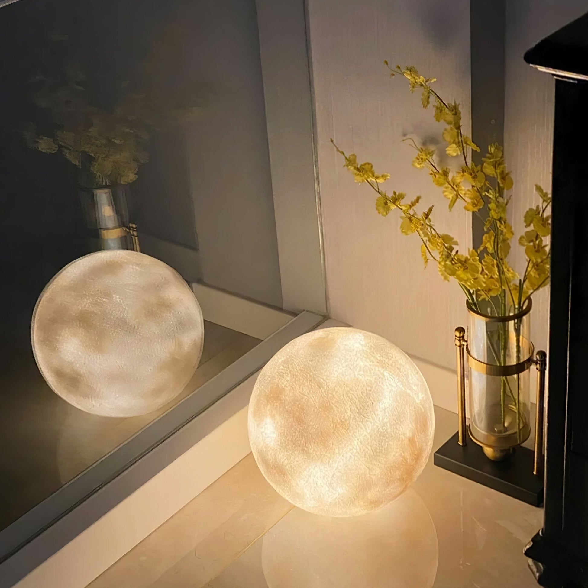 Moon Table Lamp - Blowlighting