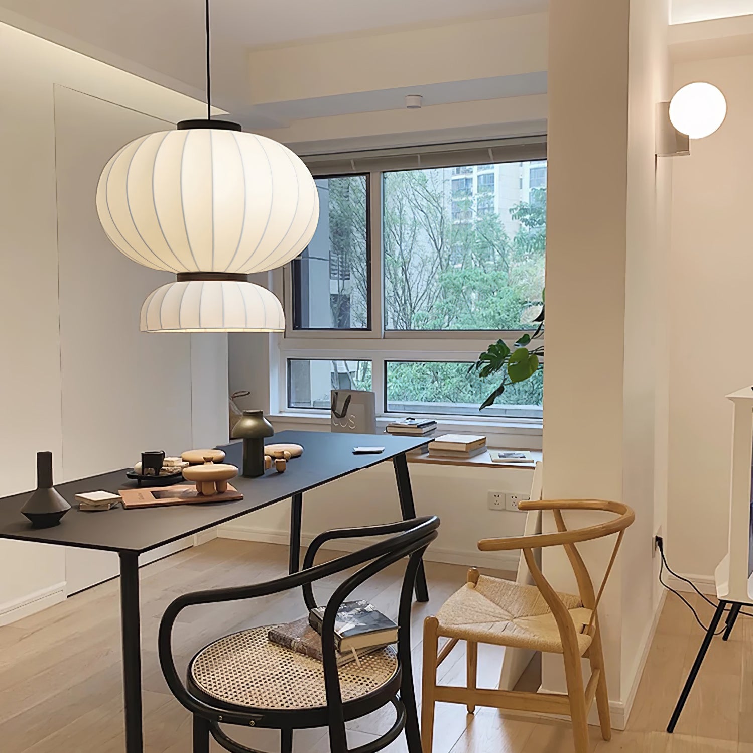 Eurzorion Silk Lantern Pendant Light - Blowlighting