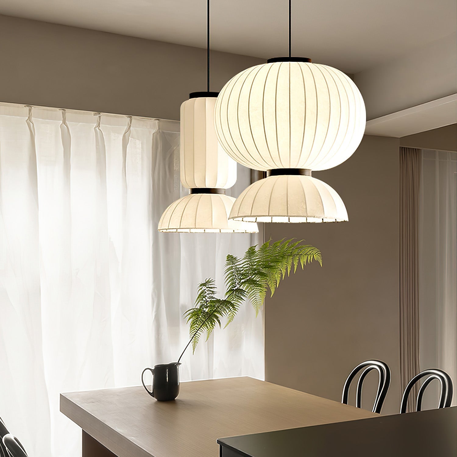 Eurzorion Silk Lantern Pendant Light - Blowlighting