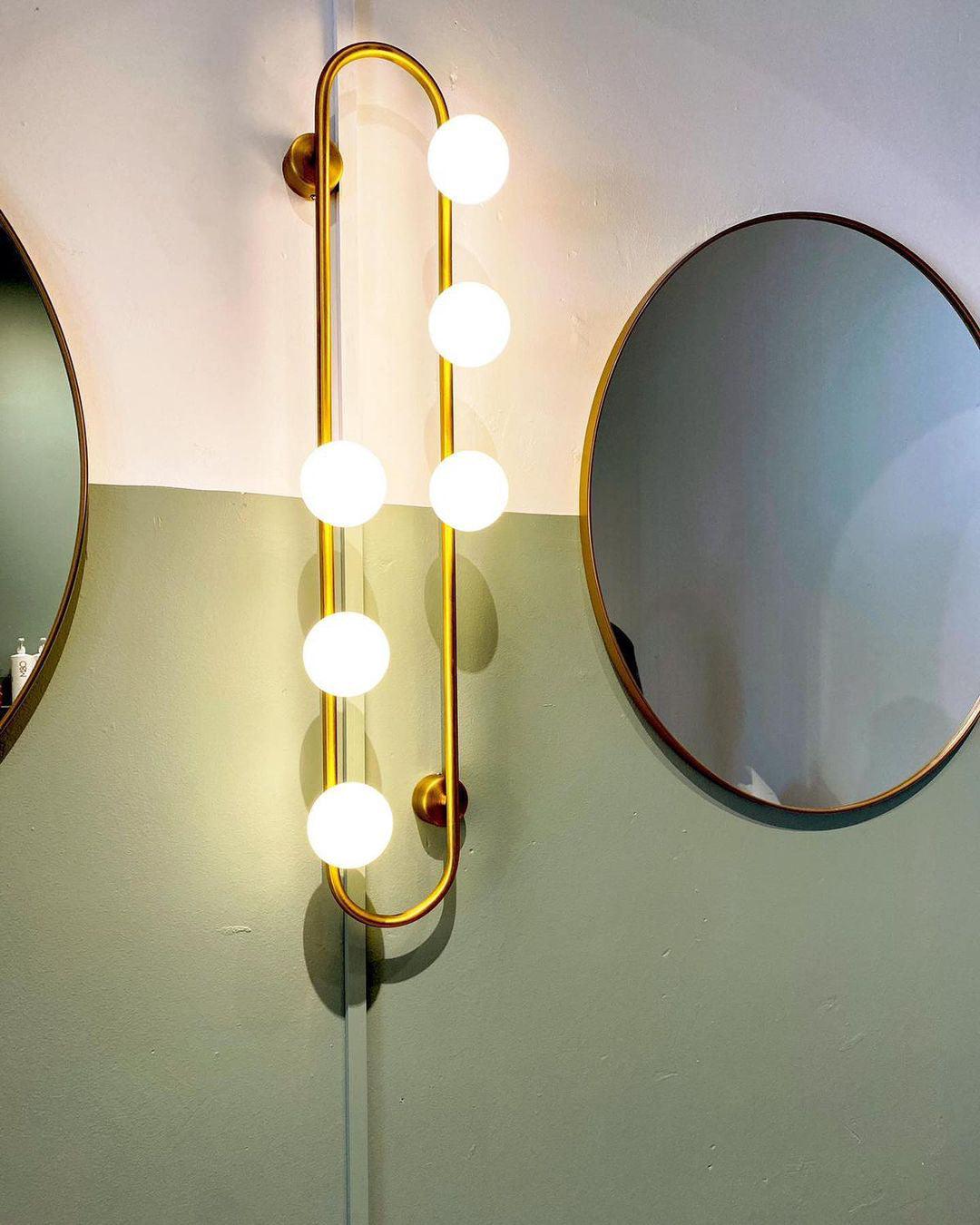 Buch Wall Lamp - Blowlighting