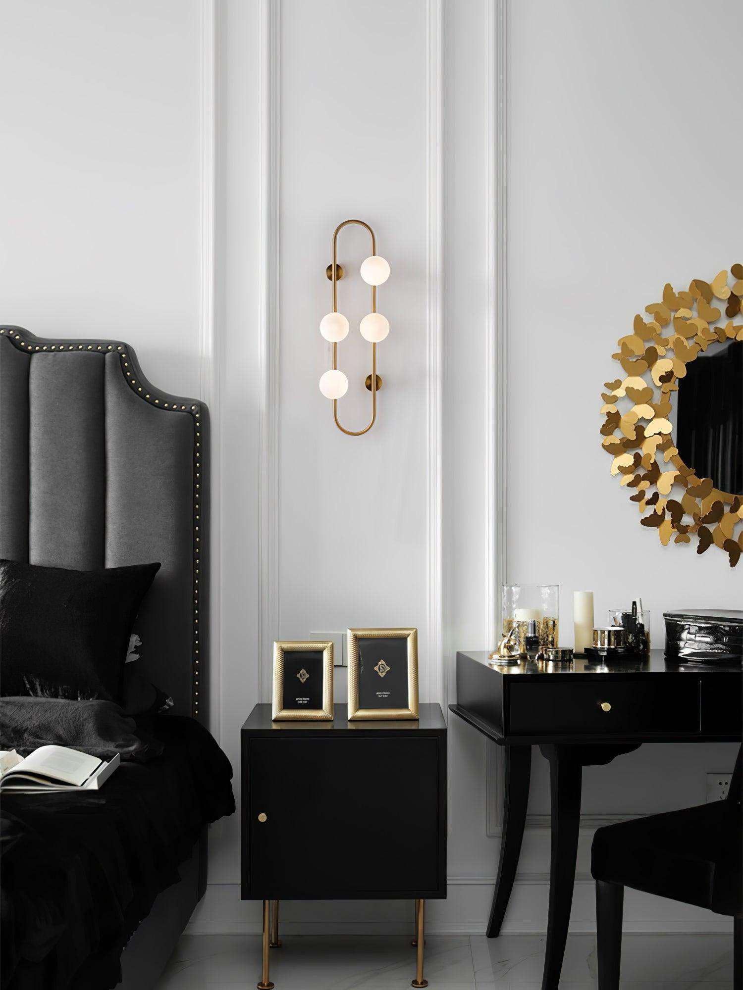 Buch Wall Lamp - Blowlighting