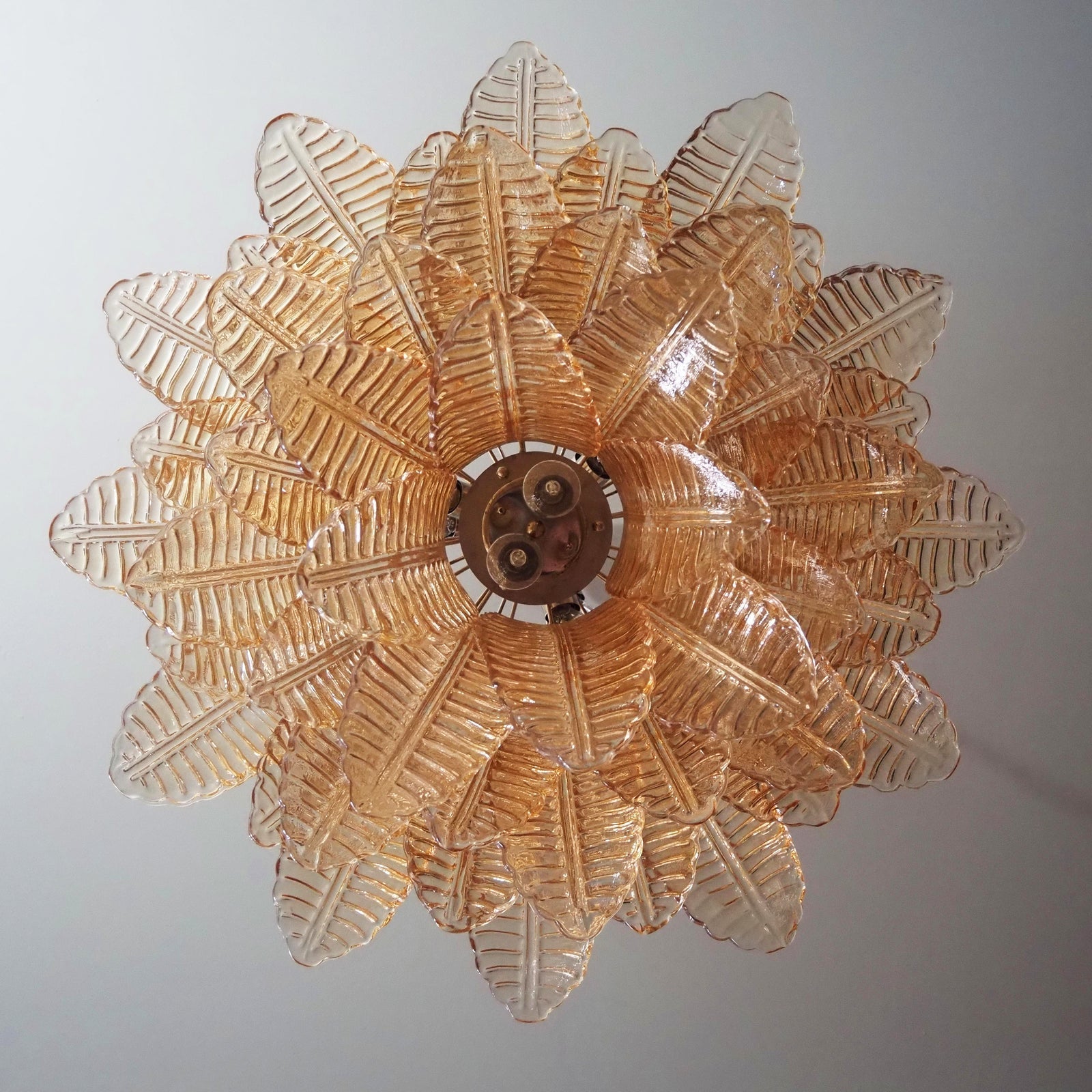 Aurora Chandelier Amber Leaf Glass Layered Venetian Elegance - Blowlighting