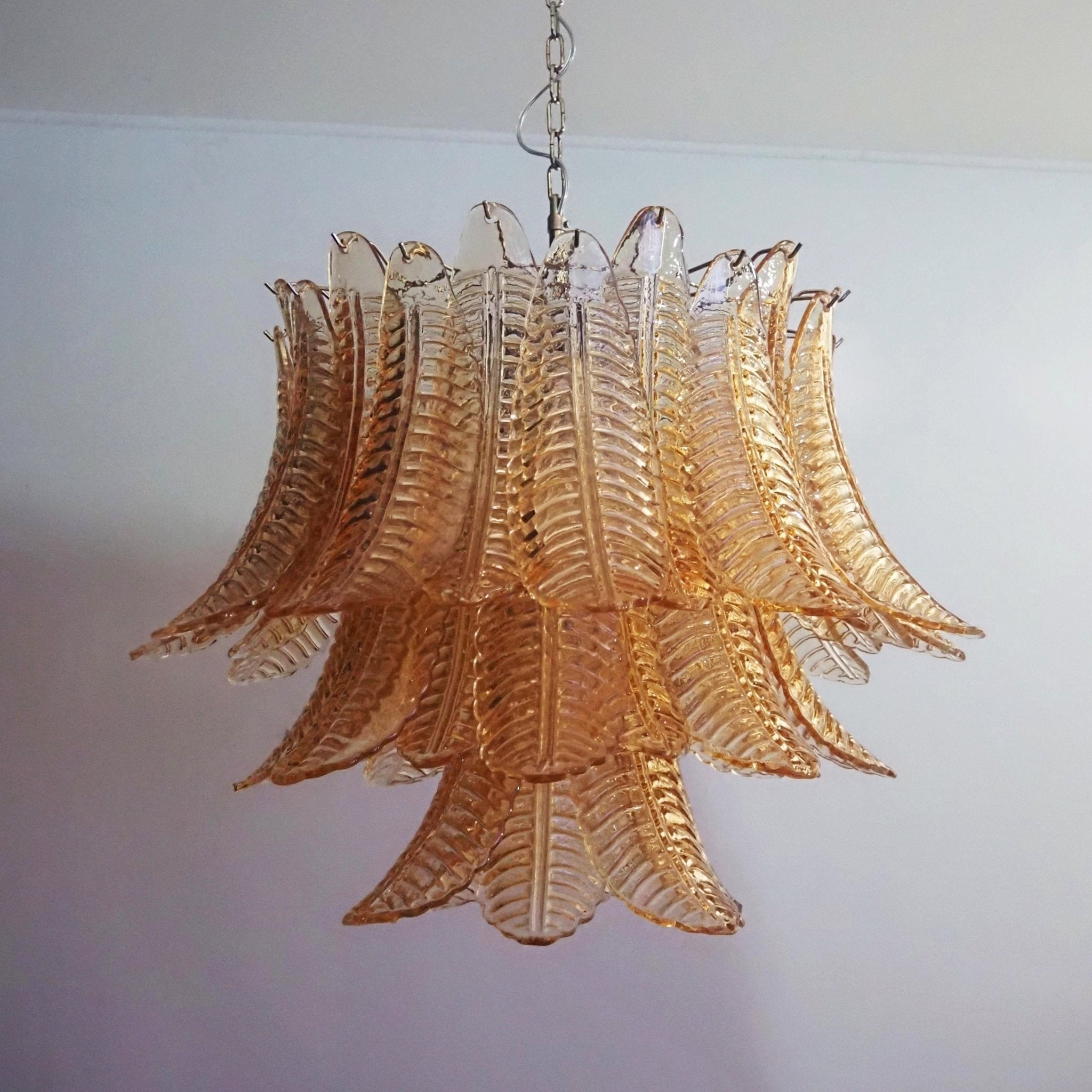 Aurora Chandelier Amber Leaf Glass Layered Venetian Elegance - Blowlighting