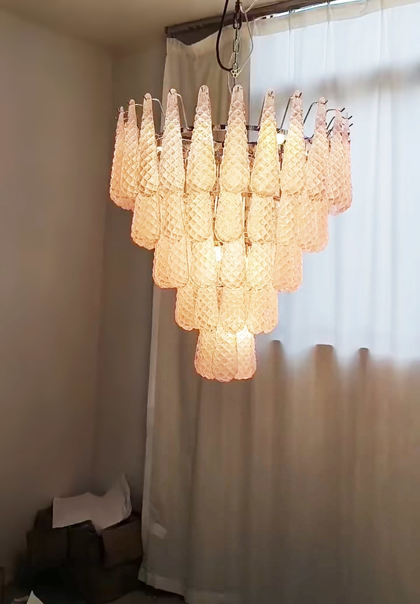 Aurora Chandelier Pink Droplet Murano Glass Diamond Pattern Waterfall - Blowlighting