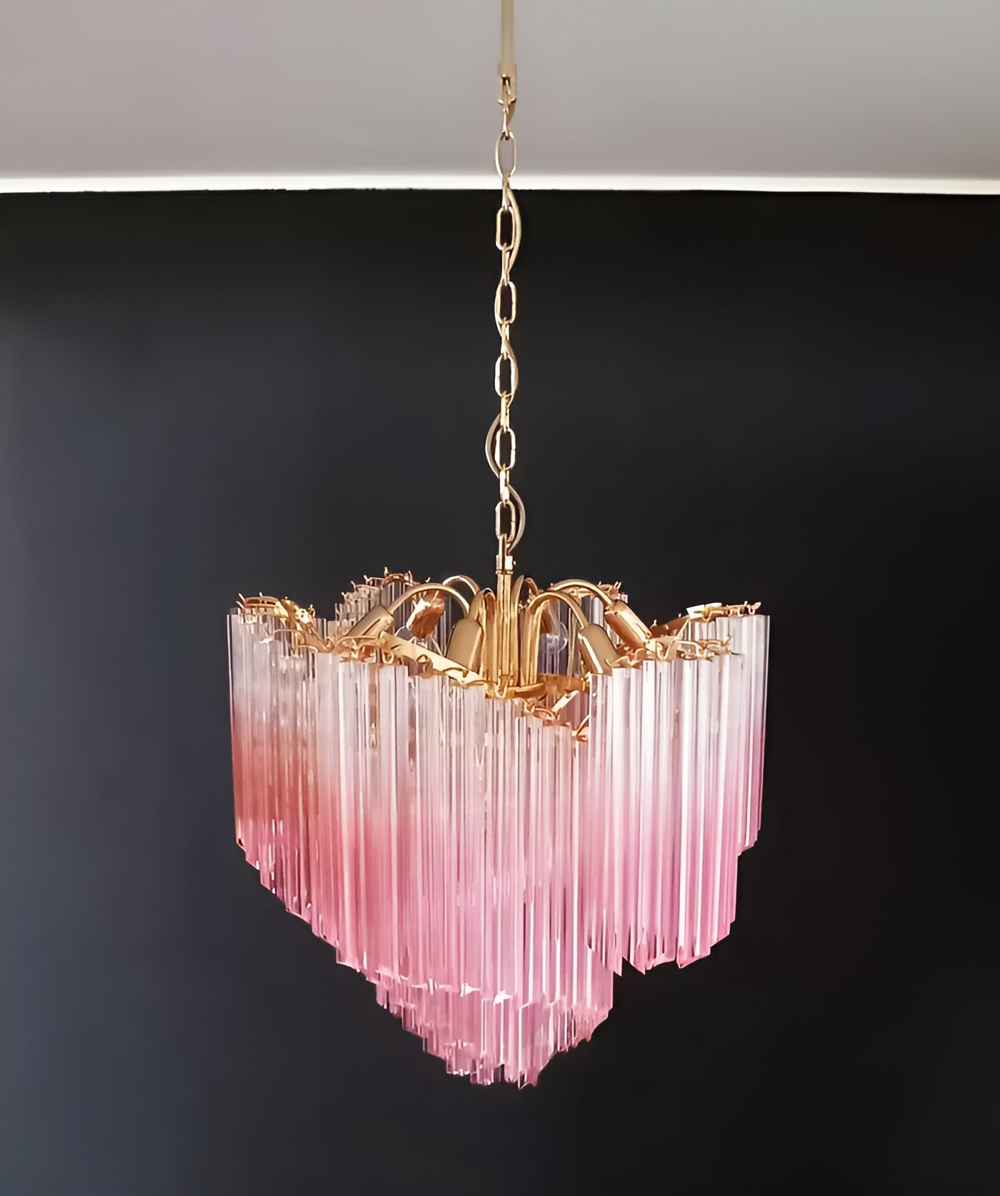 Evmararae Gradient Glass Chandelier - Blowlighting