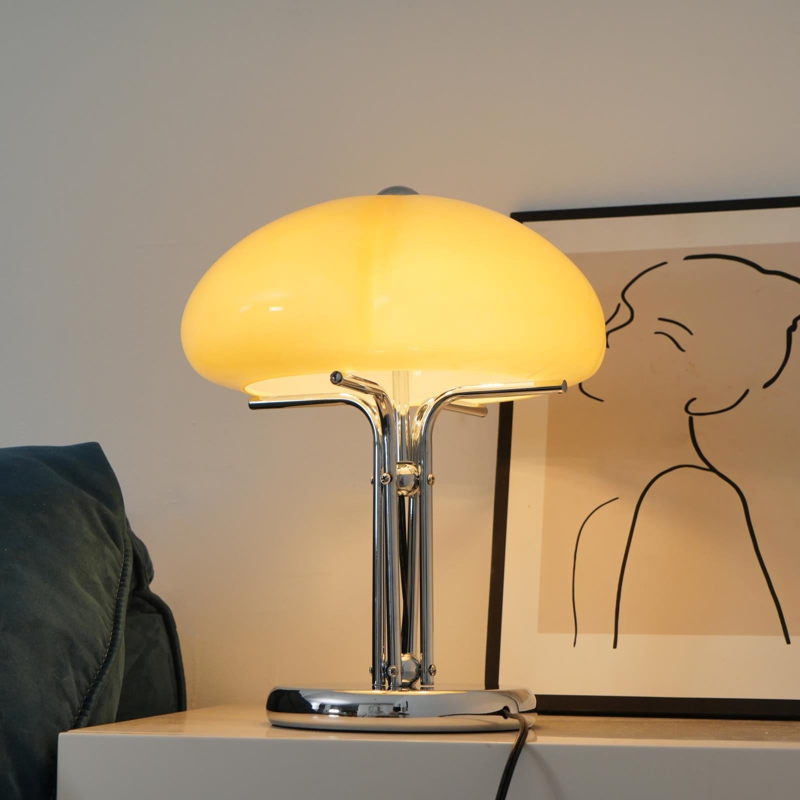 Mushroom Bauhaus Table Lamp - Blowlighting