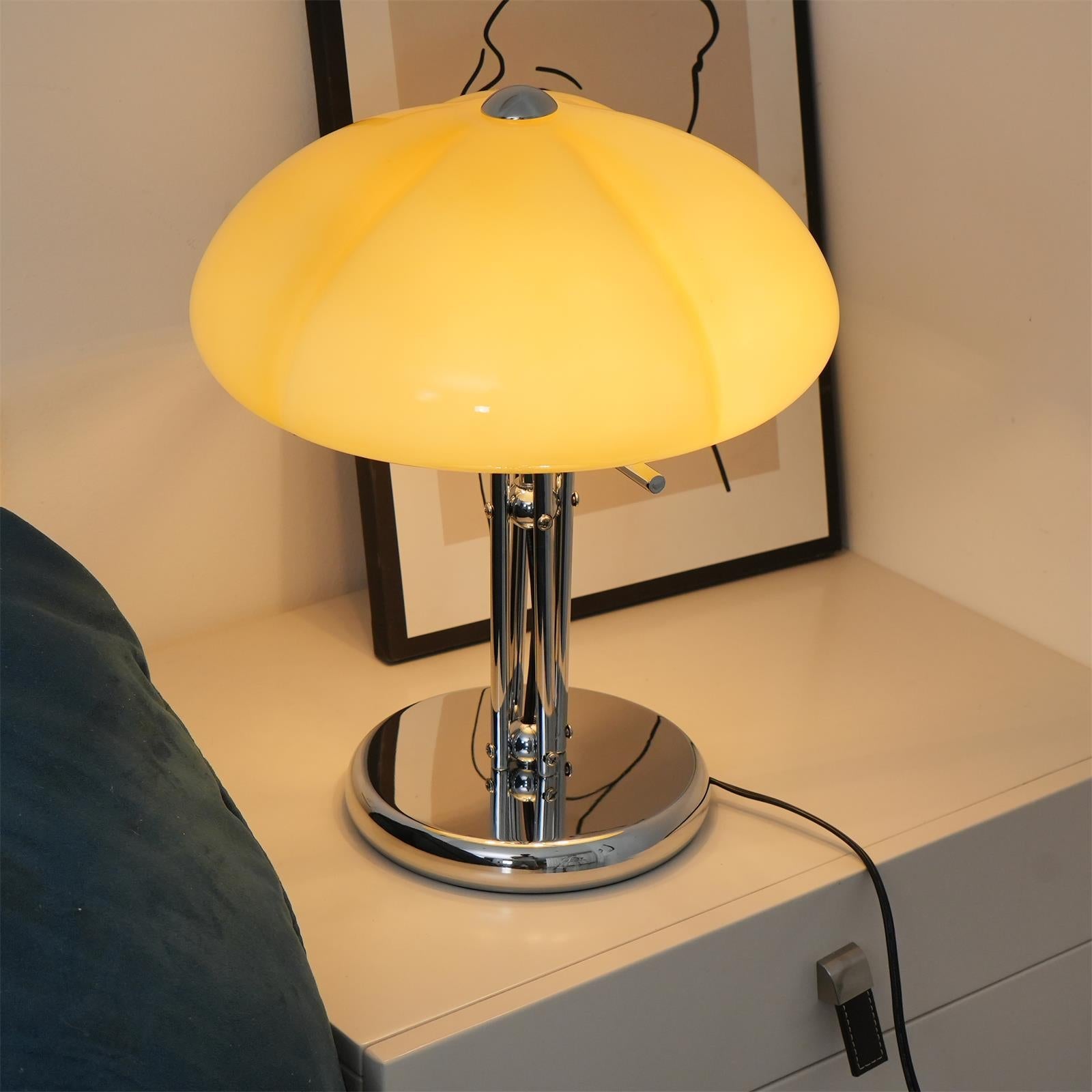 Mushroom Bauhaus Table Lamp - Blowlighting