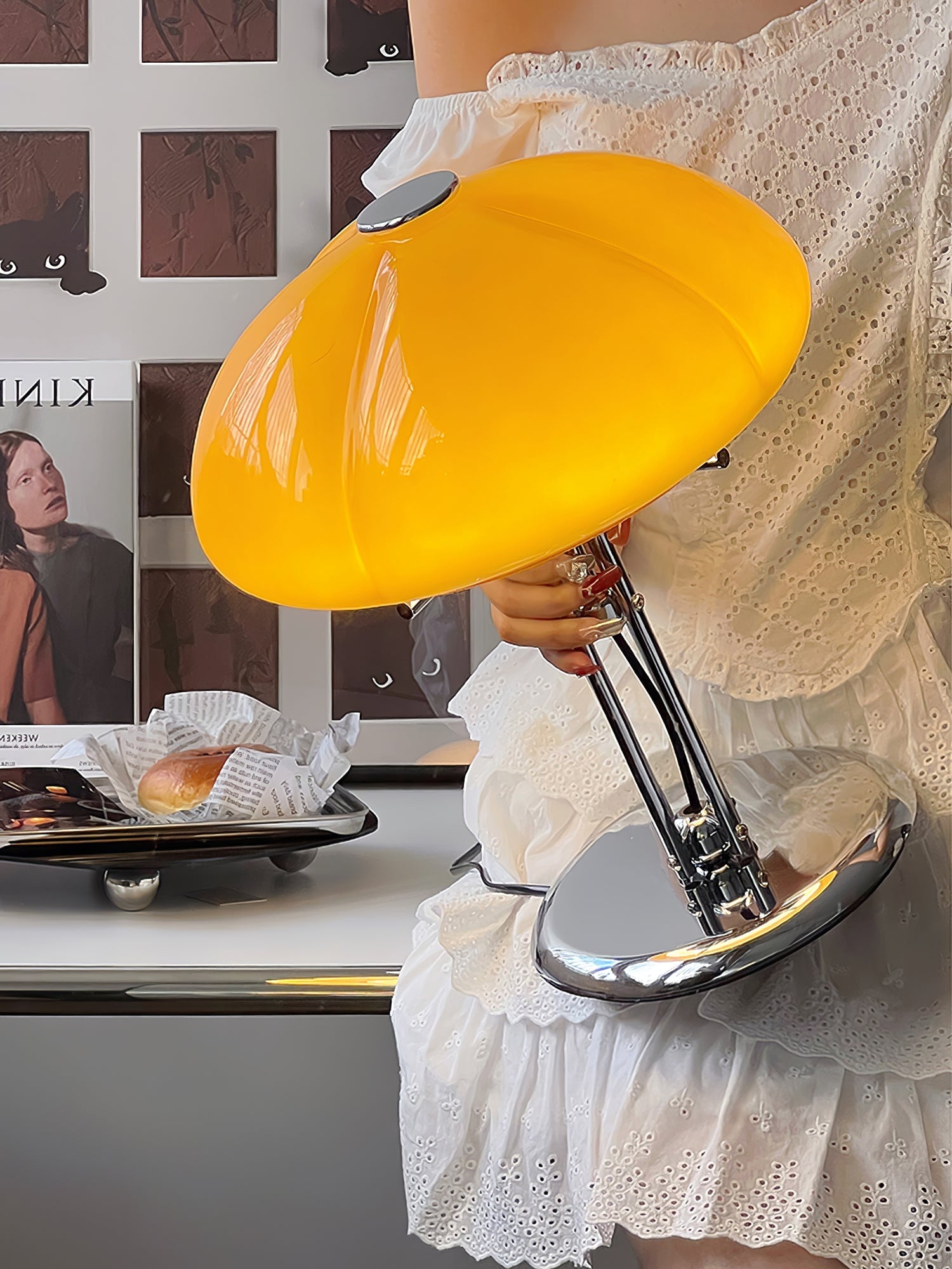 Mushroom Bauhaus Table Lamp - Blowlighting