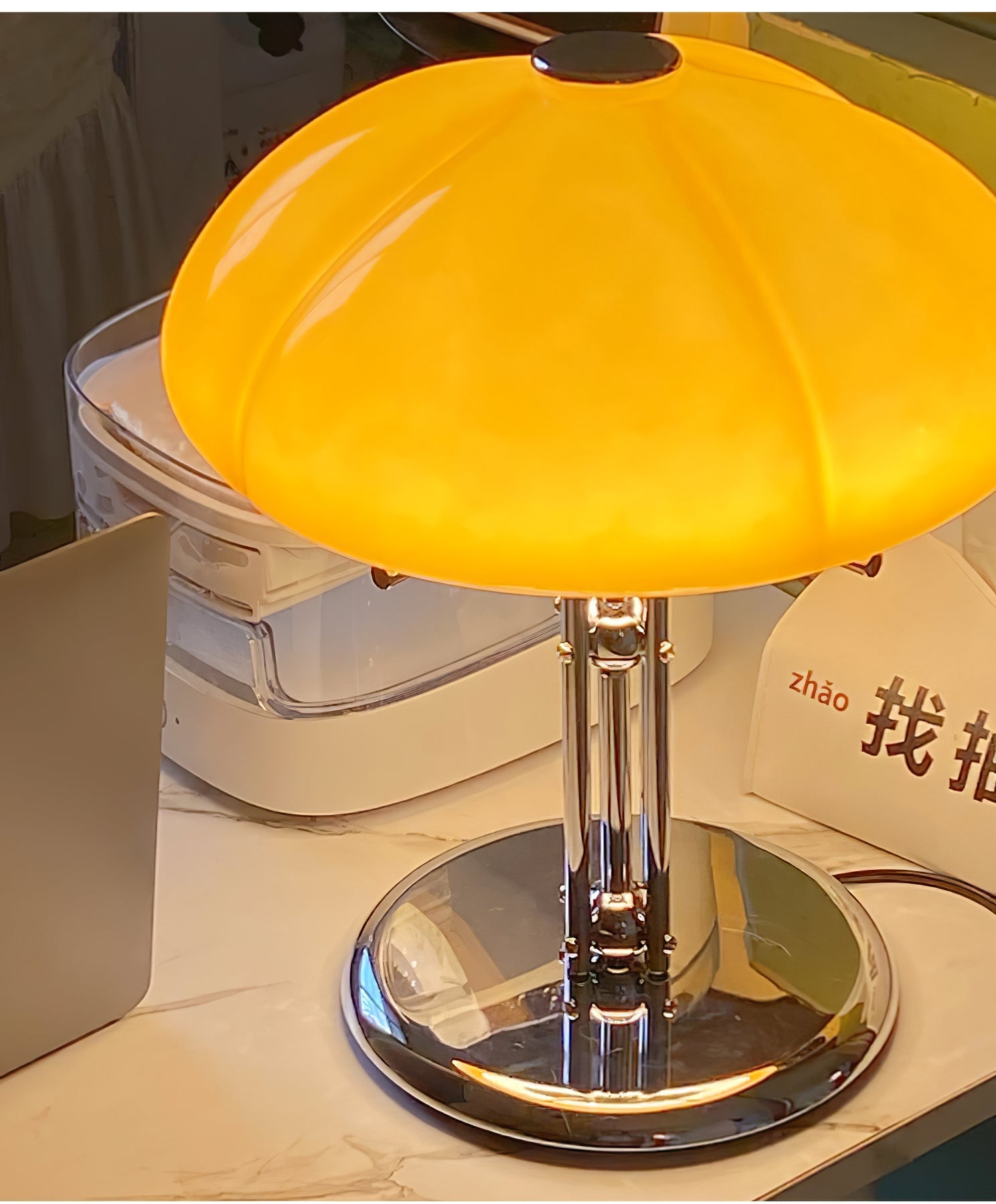 Mushroom Bauhaus Table Lamp - Blowlighting