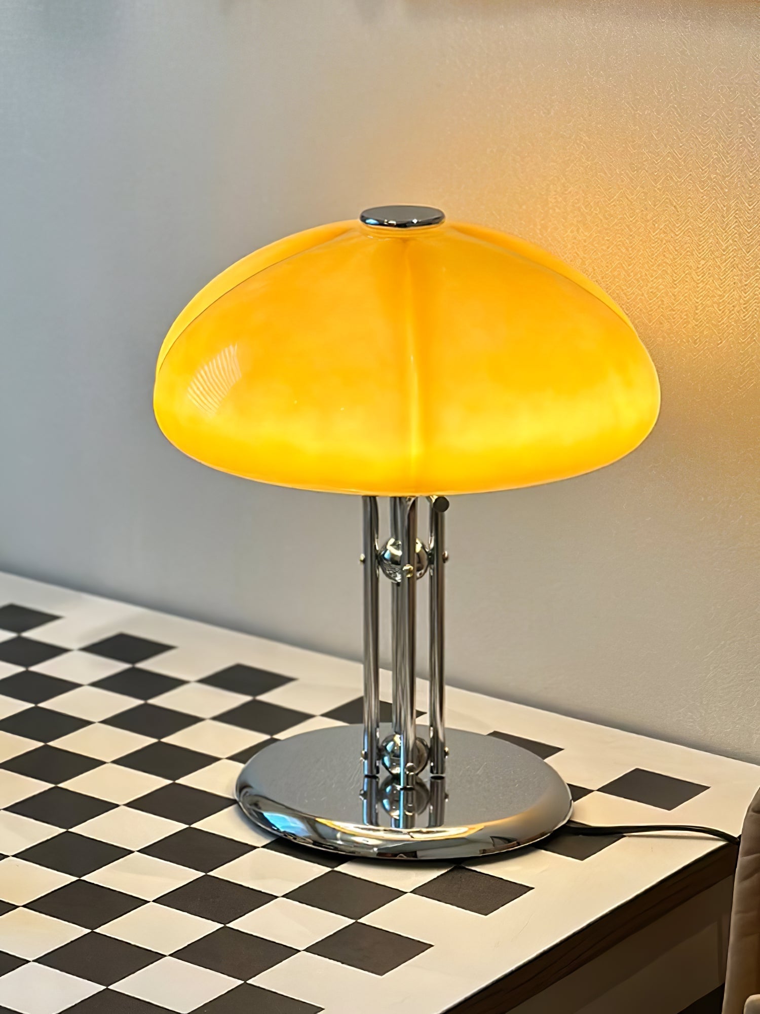 Mushroom Bauhaus Table Lamp - Blowlighting