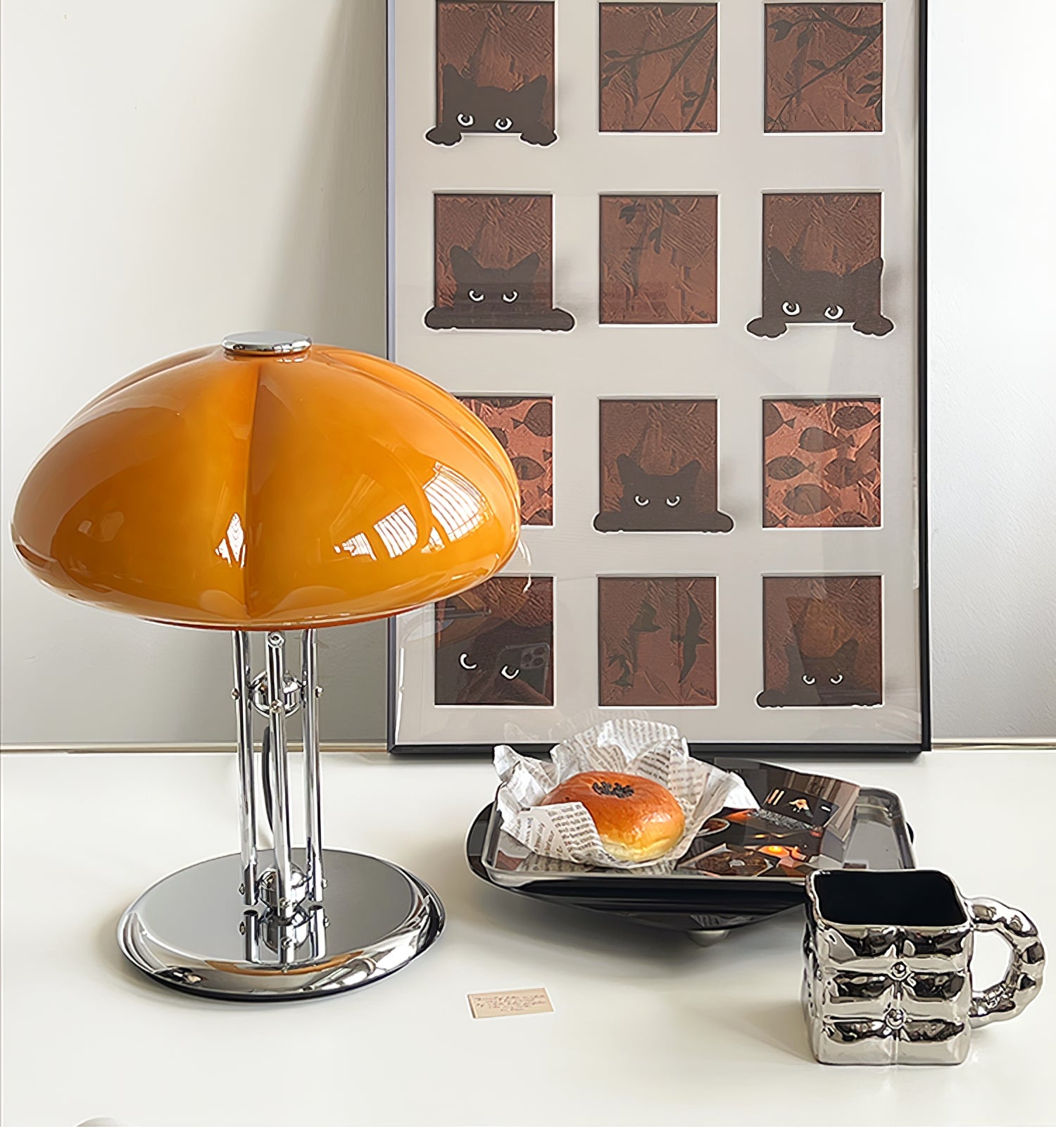 Mushroom Bauhaus Table Lamp - Blowlighting