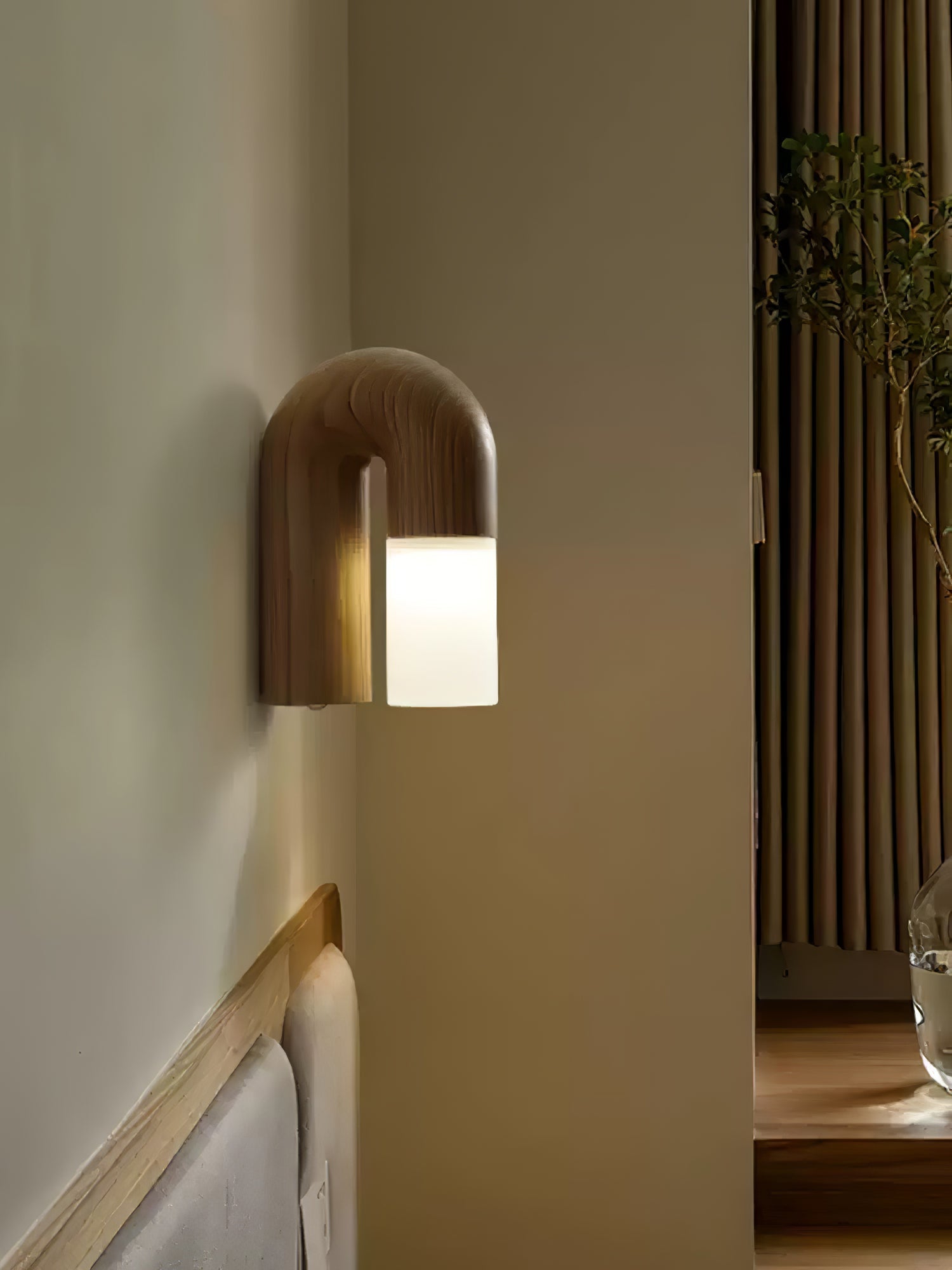 Arcus Wood Wall Lamp - Blowlighting