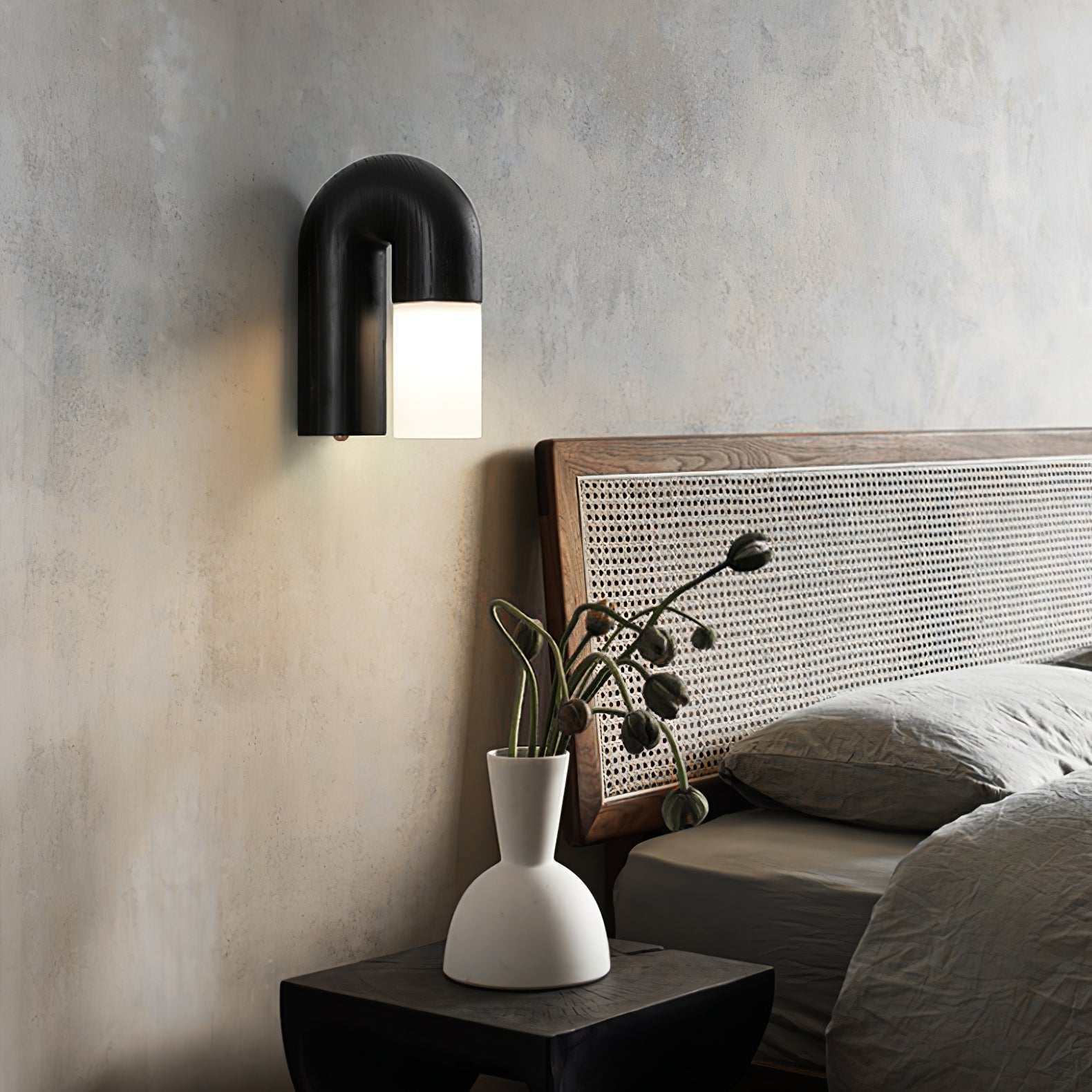 Arcus Wood Wall Lamp - Blowlighting
