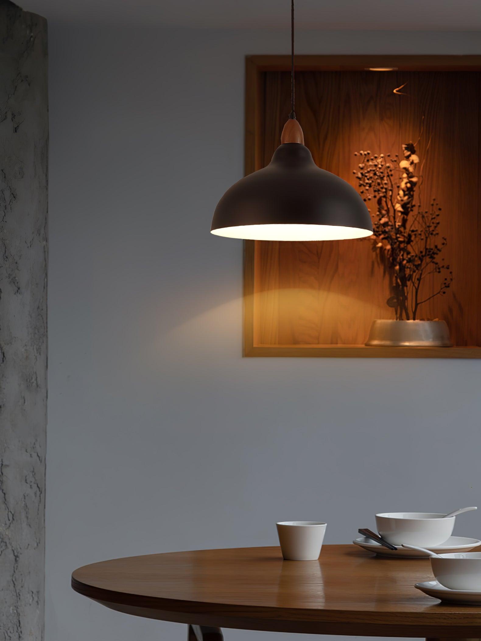 Silas Minimalist Metal Pendant Lamp - Blowlighting