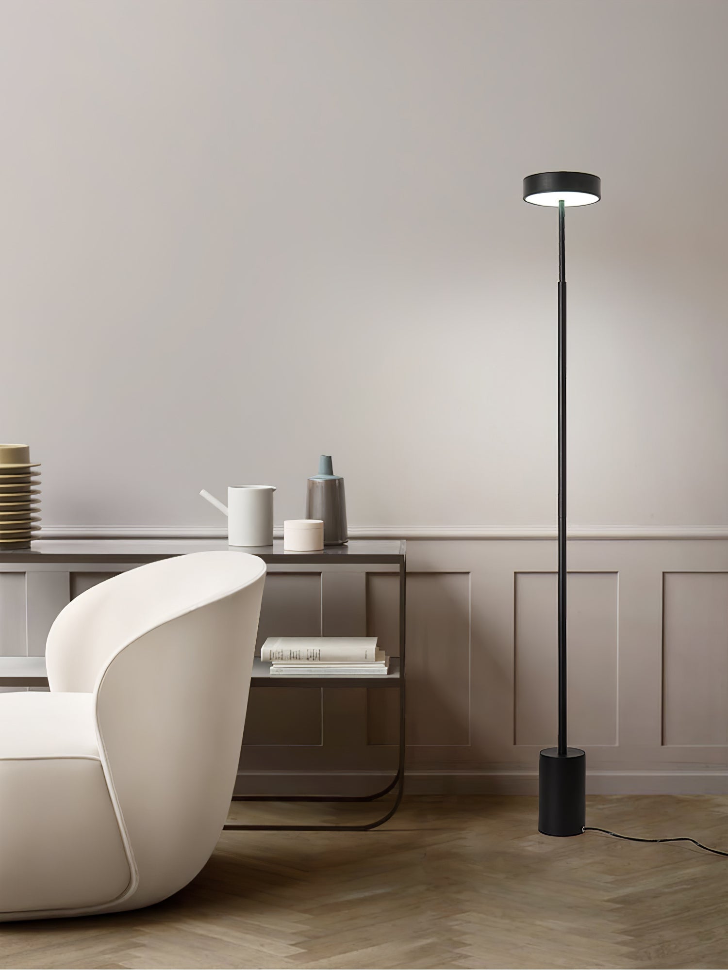 Naya Rotatable Floor Lamp - Blowlighting