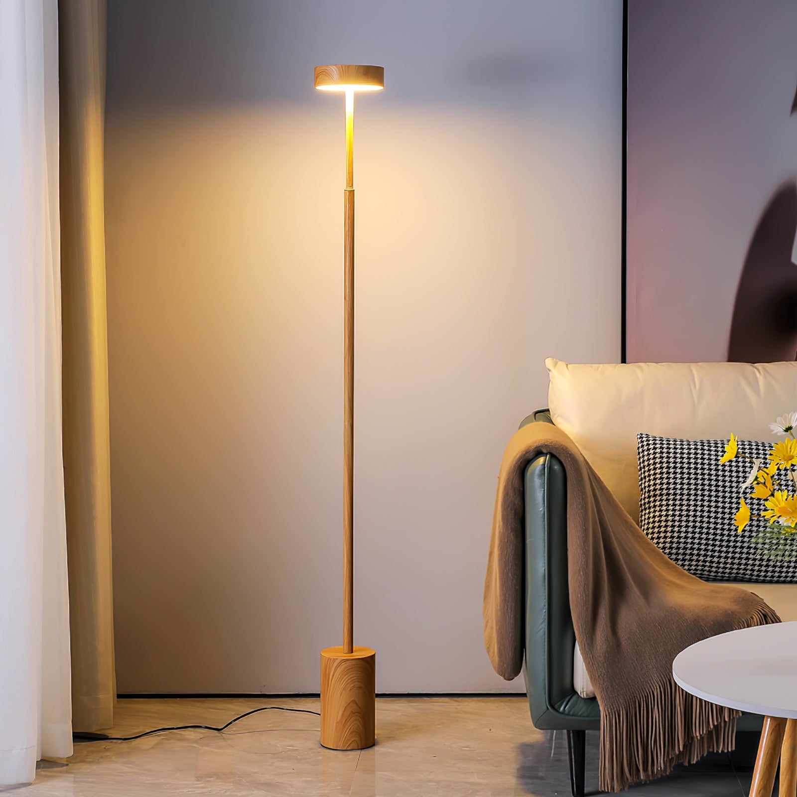 Naya Rotatable Floor Lamp - Blowlighting