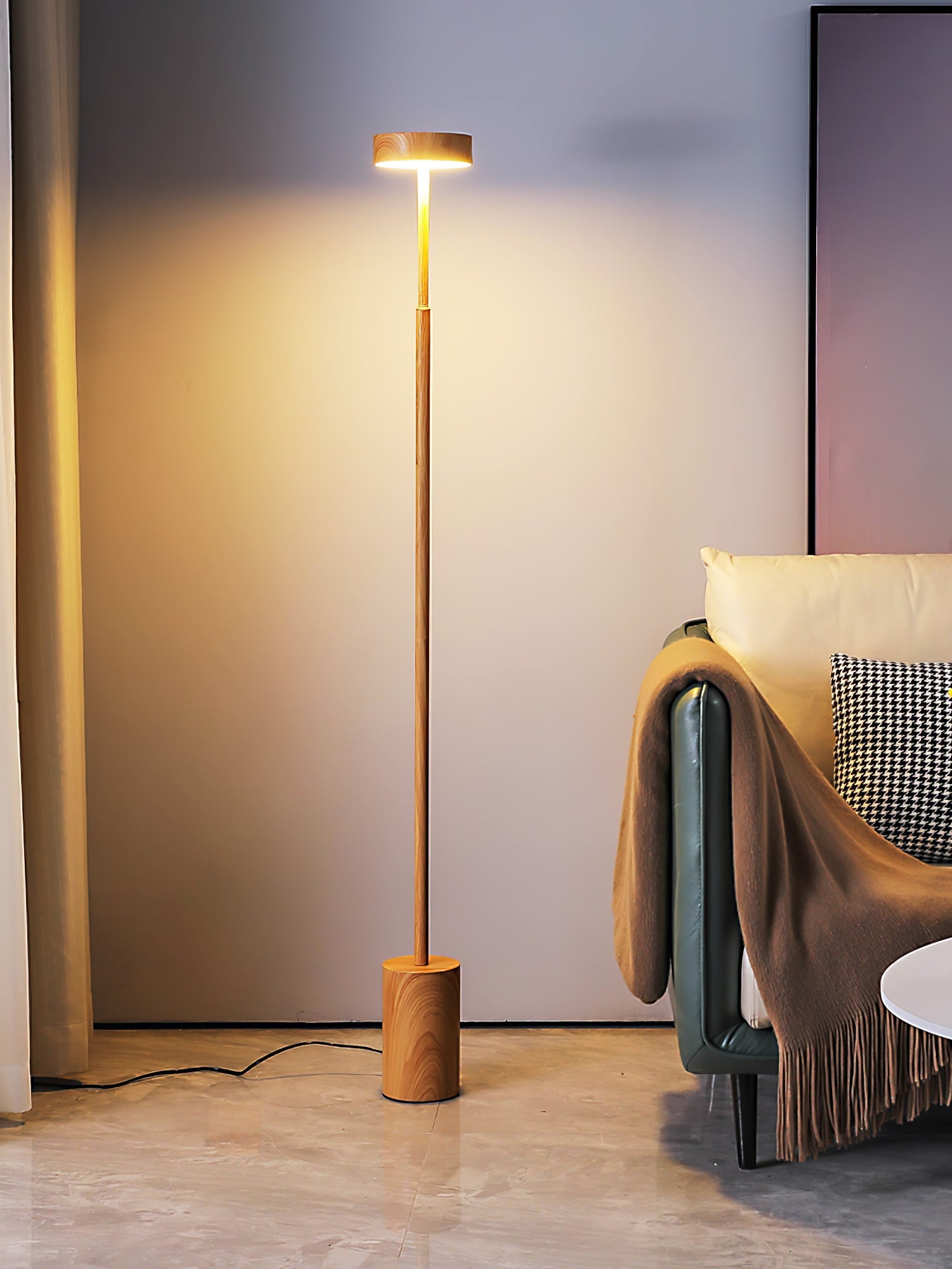 Naya Rotatable Floor Lamp - Blowlighting