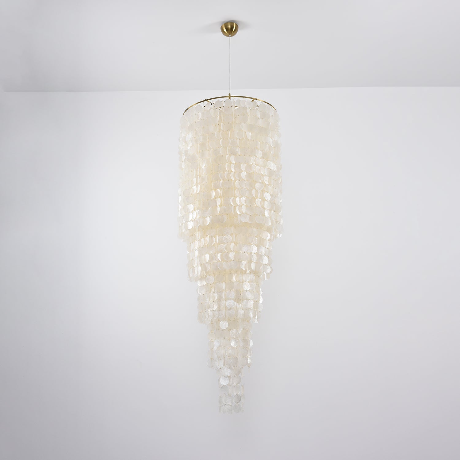 Eloryra Cascading Glass Chandelier - Blowlighting